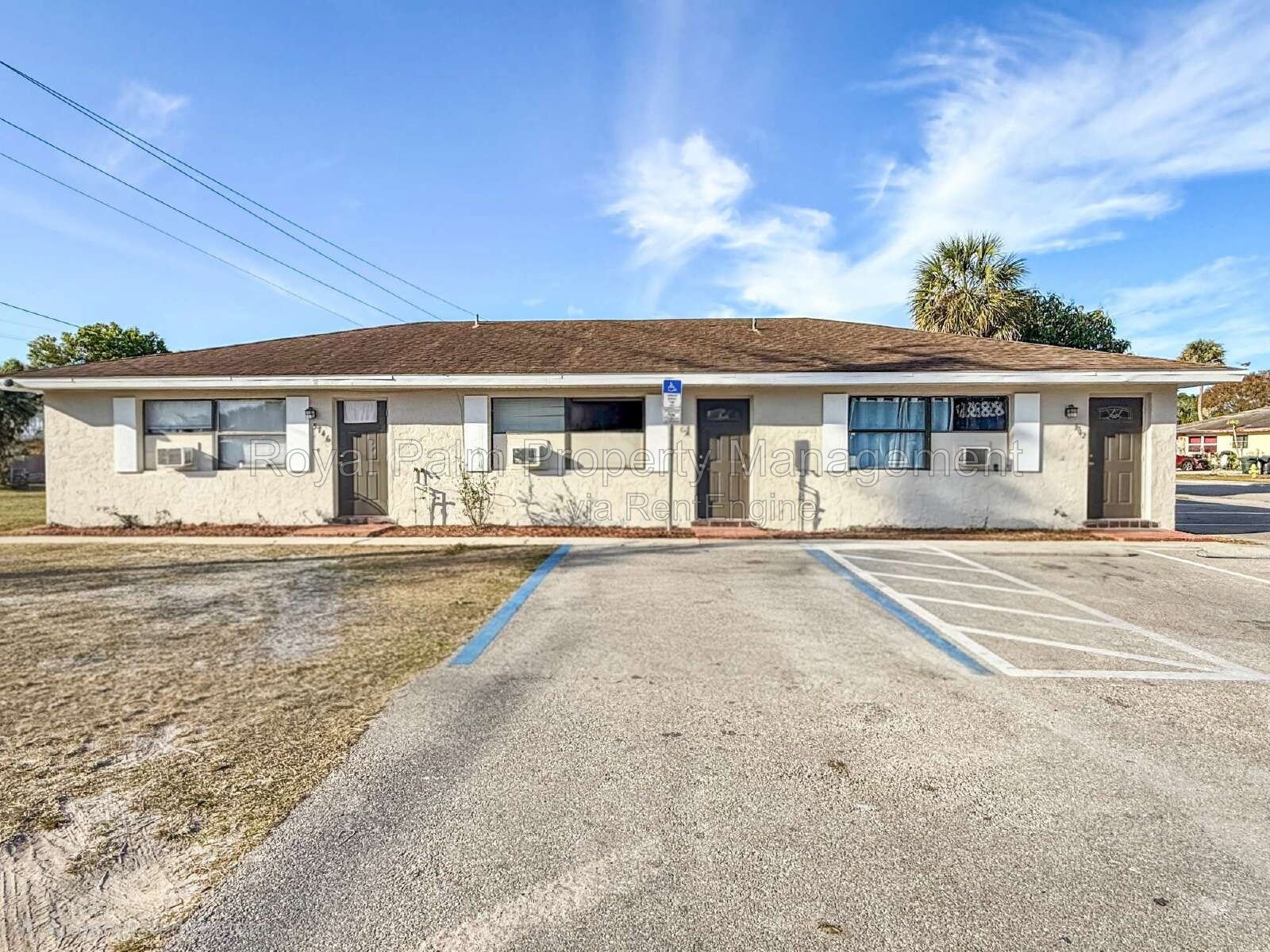 Finally, a Rental That Gets It Right – 2 Bed / 1 Bath + Washer & Dryer | 3744 Estelle Ave property image