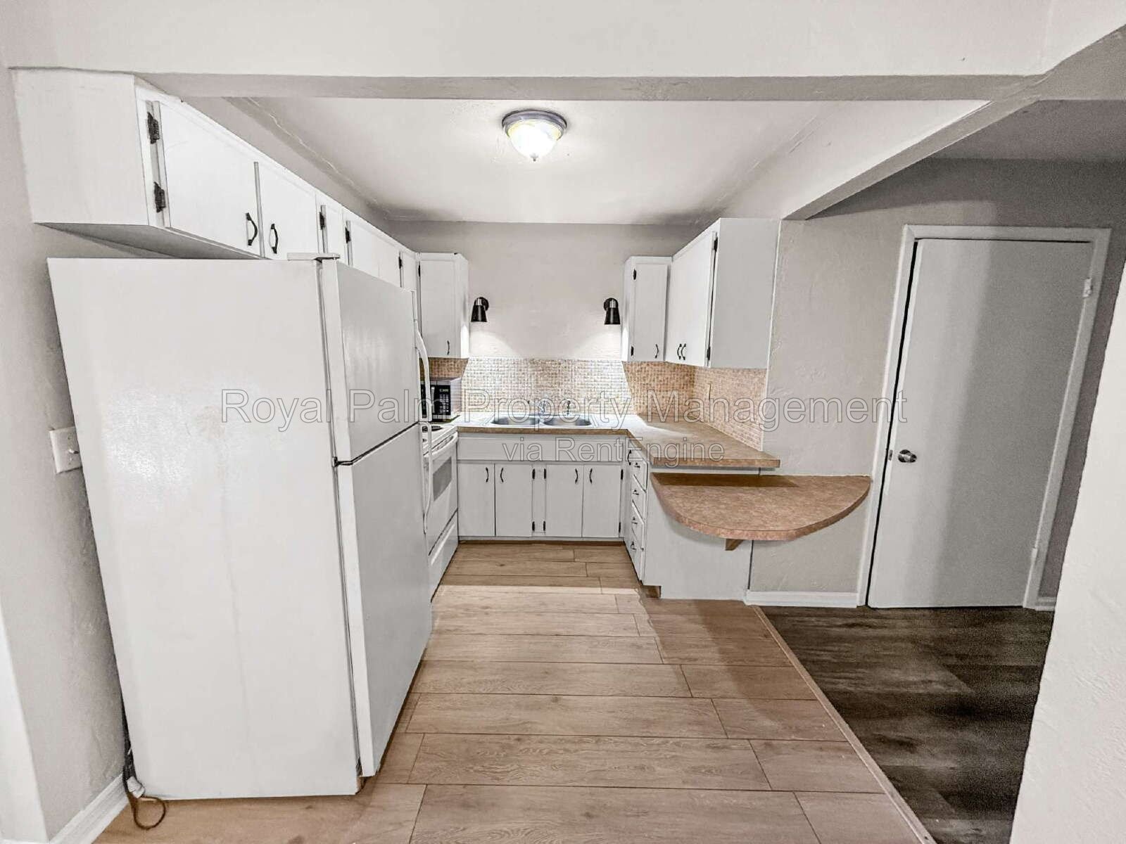 Finally, a Rental That Gets It Right – 2 Bed / 1 Bath + Washer & Dryer | 3744 Estelle Ave property image