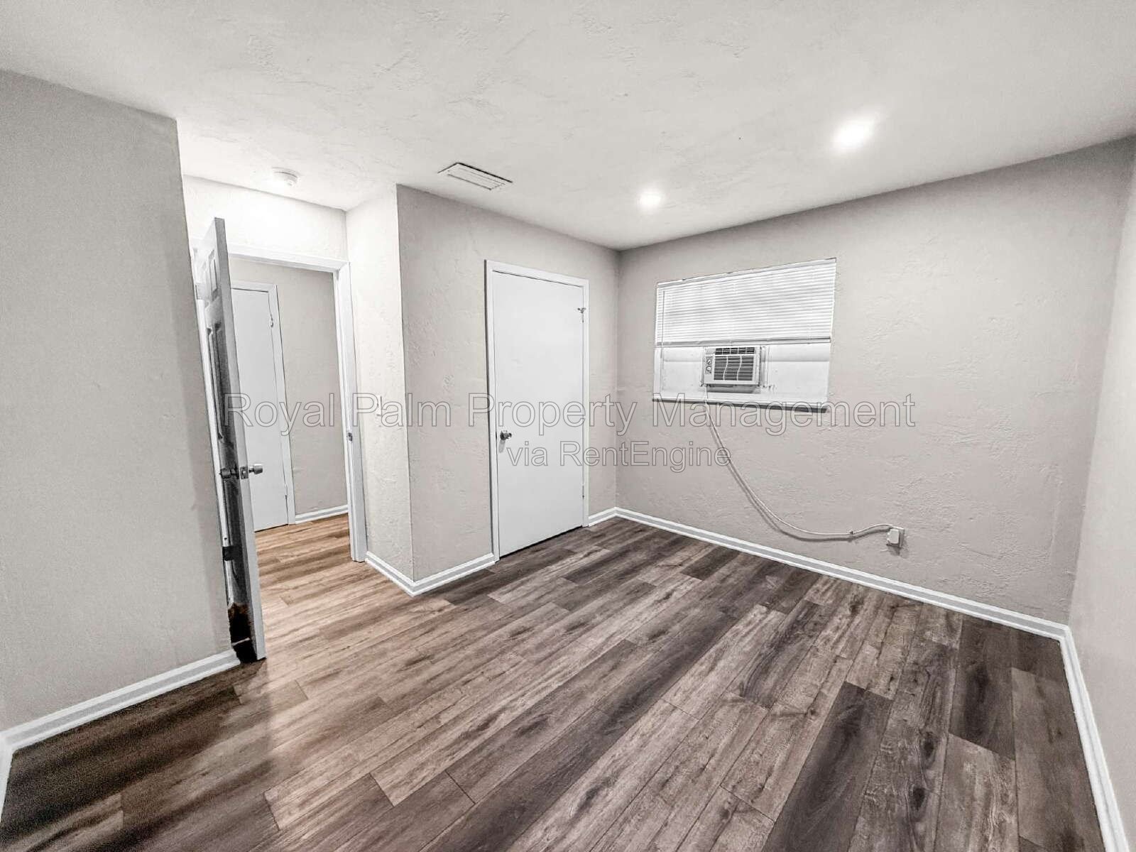 Finally, a Rental That Gets It Right – 2 Bed / 1 Bath + Washer & Dryer | 3744 Estelle Ave property image