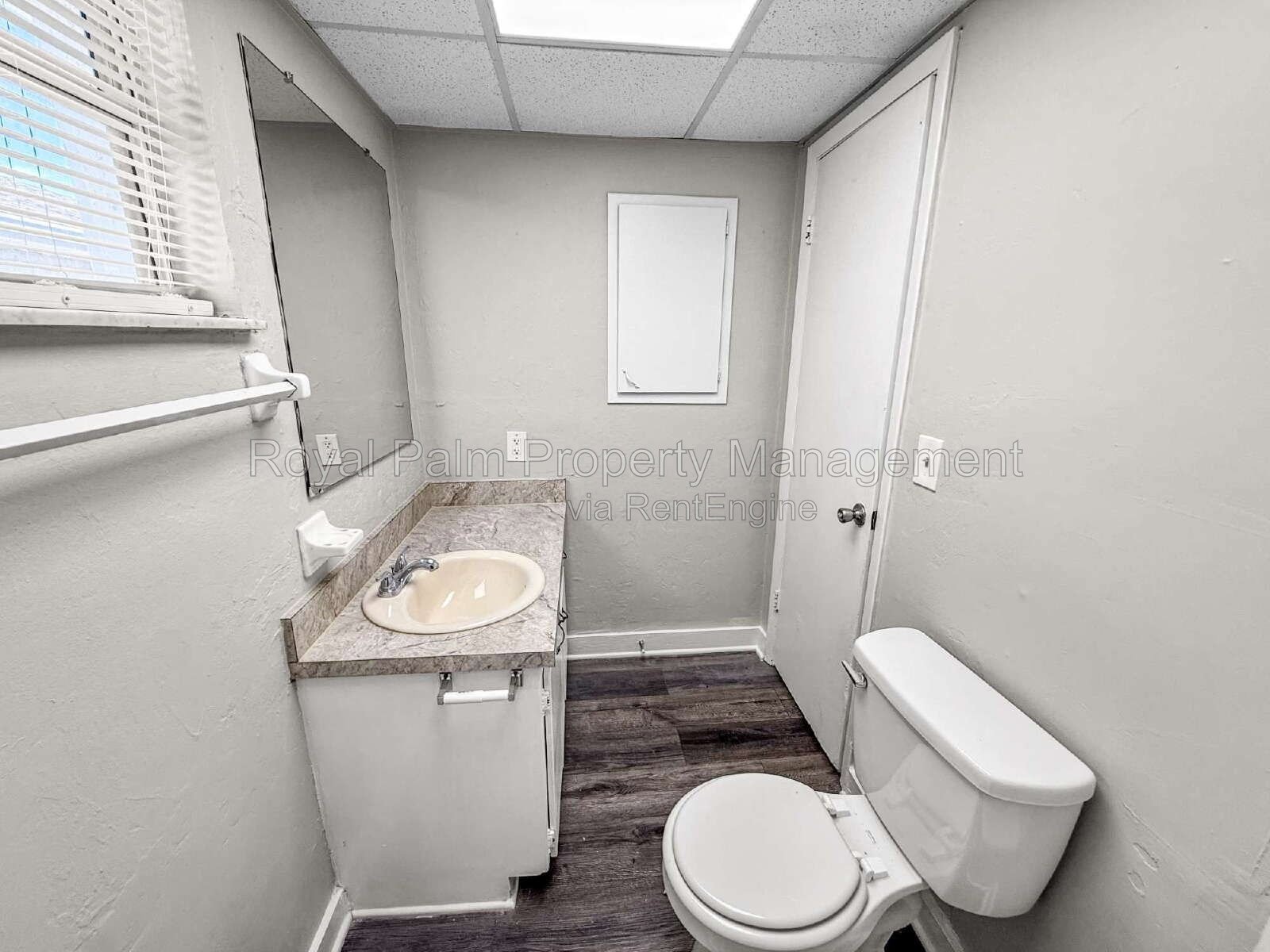 Finally, a Rental That Gets It Right – 2 Bed / 1 Bath + Washer & Dryer | 3744 Estelle Ave property image