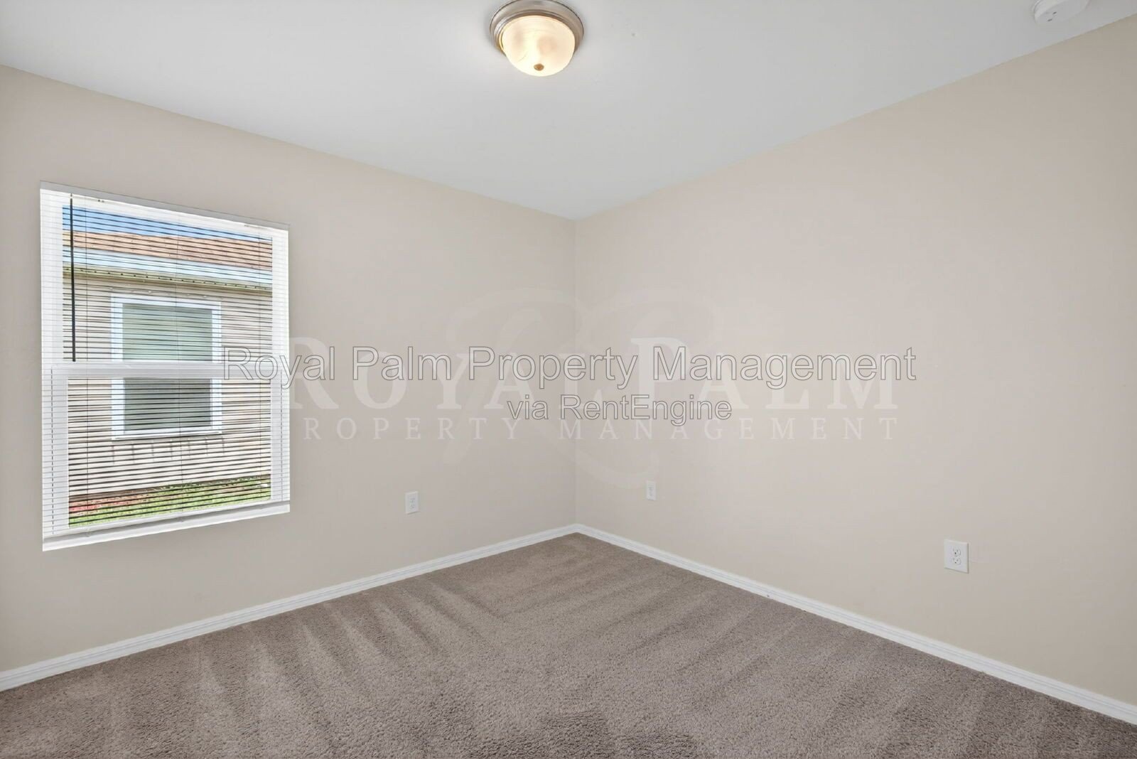4 Bed, 2 Bath with Washer & Dryer Included, Garage & Community Pool – 18303 Gibraltar Lane property image