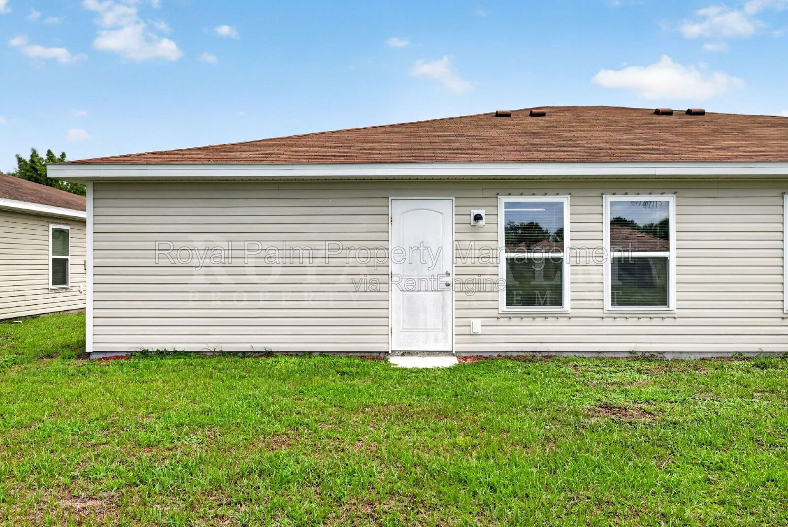 4 Bed, 2 Bath with Washer & Dryer Included, Garage & Community Pool – 18303 Gibraltar Lane property image