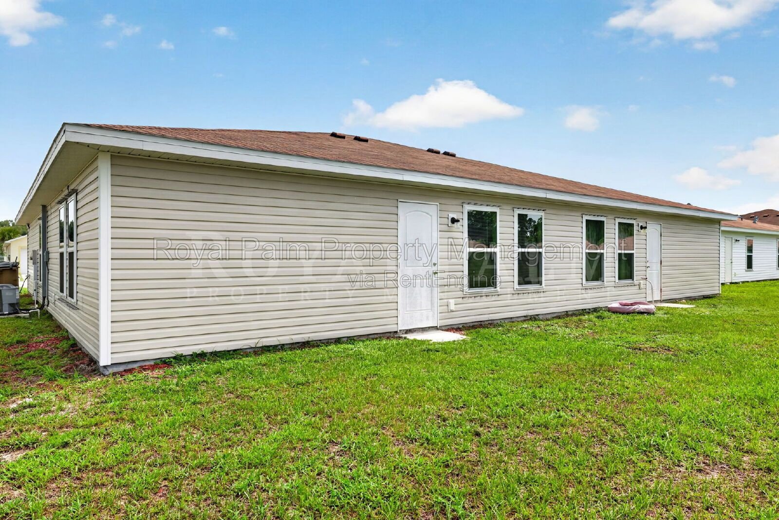 4 Bed, 2 Bath with Washer & Dryer Included, Garage & Community Pool – 18303 Gibraltar Lane property image