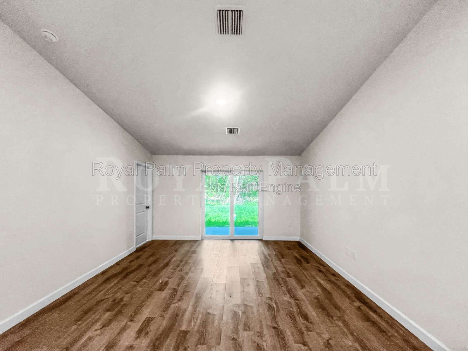 Spacious 3BR/2BA Duplex in Lehigh Acres & $500 Off Your First Month If You Apply by Aug 20th! property image