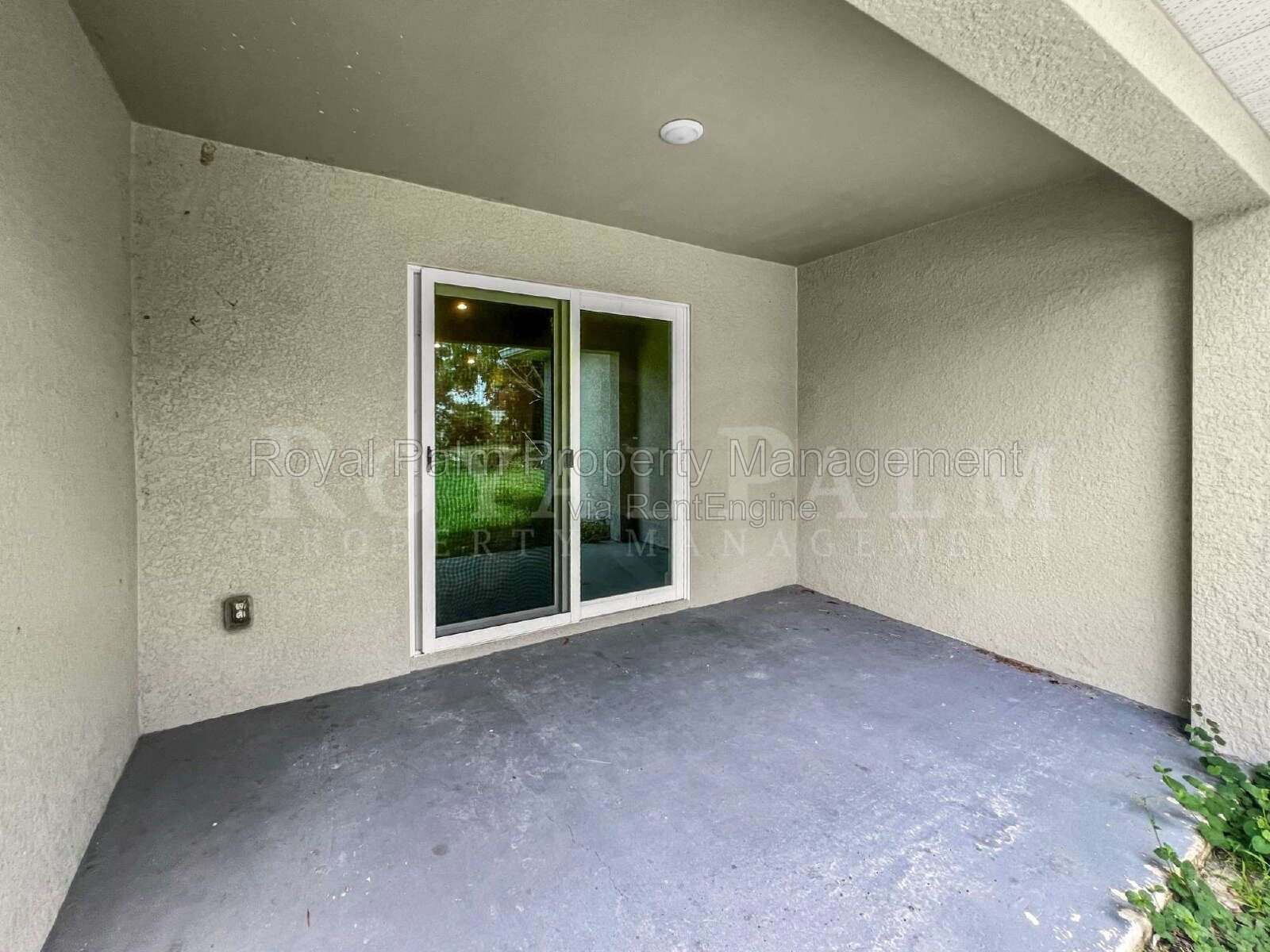 Spacious 3BR/2BA Duplex in Lehigh Acres & $500 Off Your First Month If You Apply by Aug 20th! property image