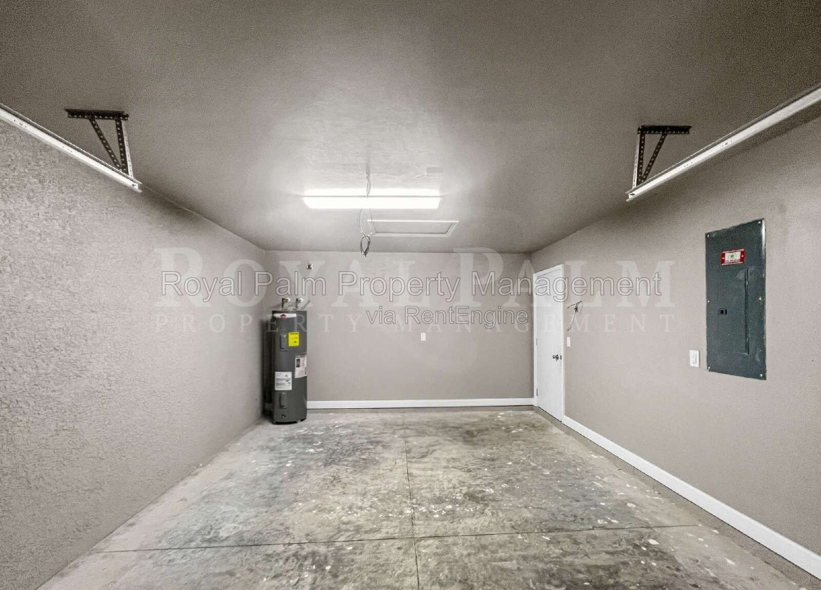Spacious 3BR/2BA Duplex in Lehigh Acres & $500 Off Your First Month If You Apply by Aug 20th! property image