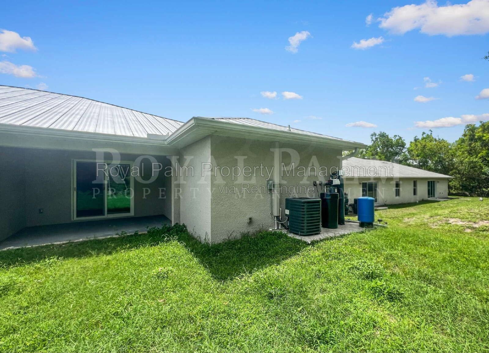 Spacious 3BR/2BA Duplex in Lehigh Acres & $500 Off Your First Month If You Apply by Aug 20th! property image