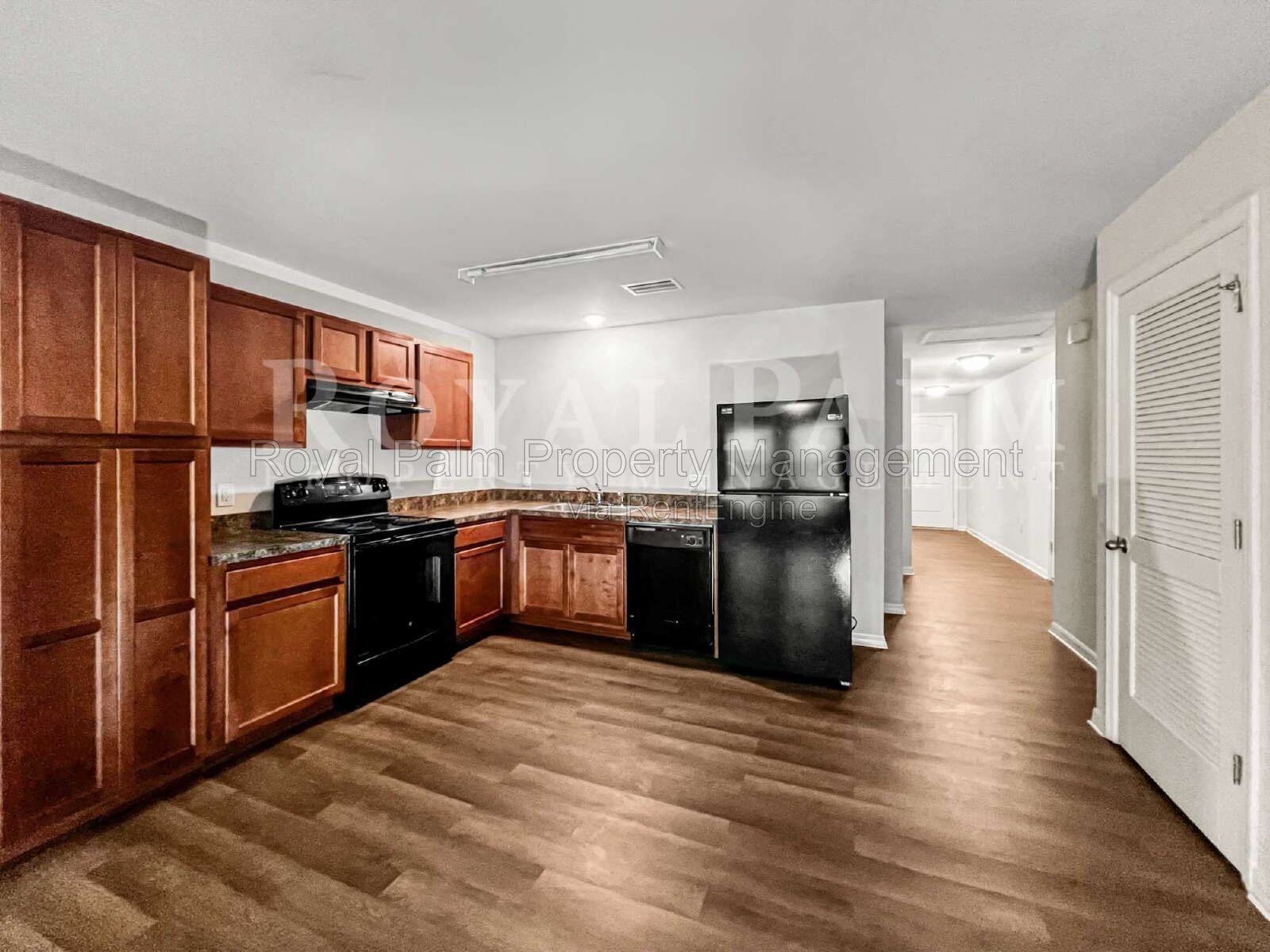 4 Bed / 2 Bath in Gated Vistanna Villas – Comes with Washer, Dryer, and Good Decisions - 9177 Aegean Circle, Lehigh Acres, FL property image