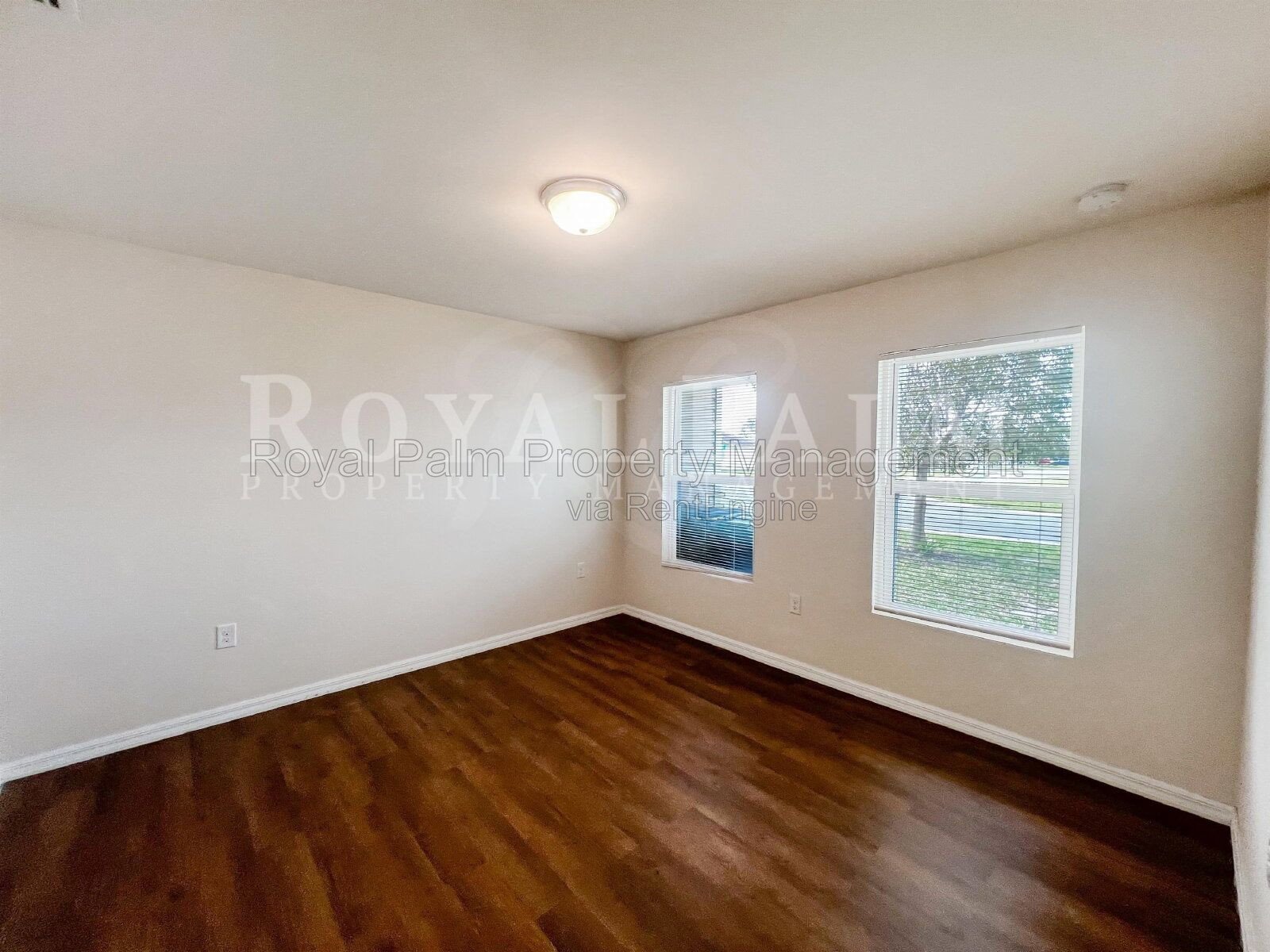 4 Bed / 2 Bath in Gated Vistanna Villas – Comes with Washer, Dryer, and Good Decisions - 9177 Aegean Circle, Lehigh Acres, FL property image