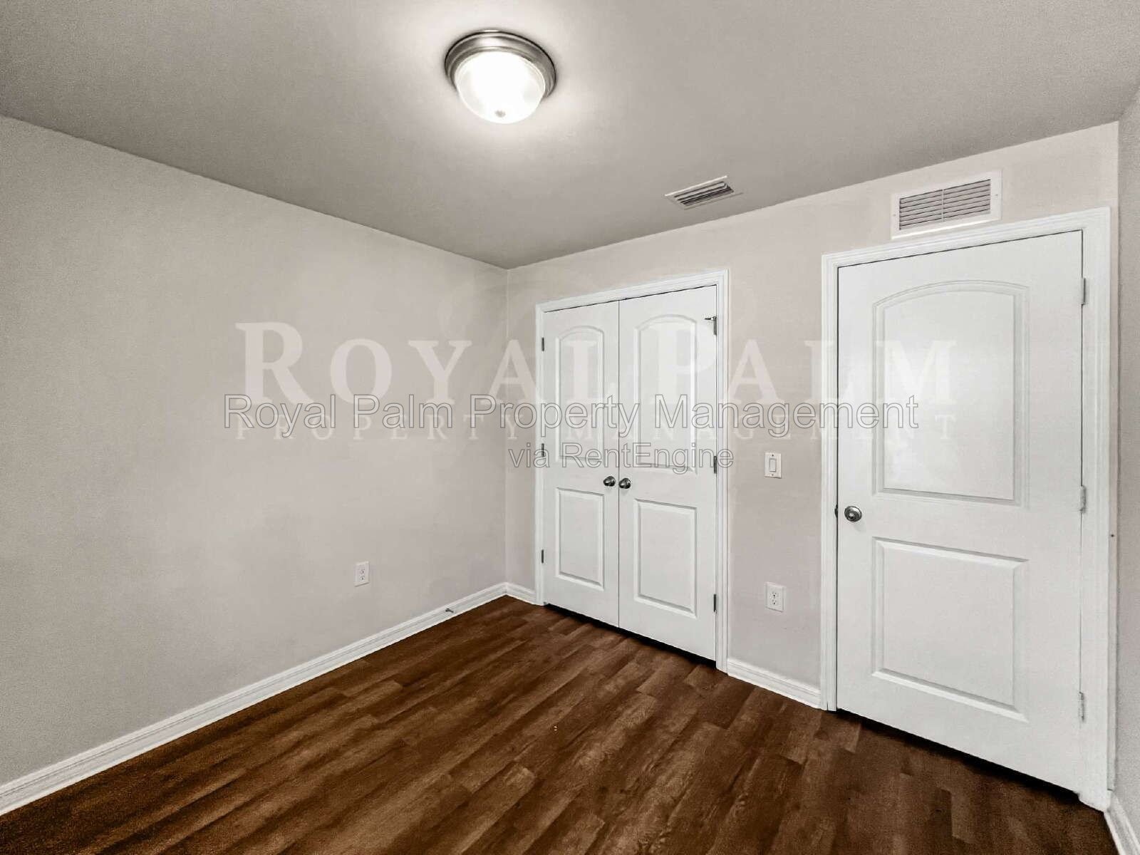 4 Bed / 2 Bath in Gated Vistanna Villas – Comes with Washer, Dryer, and Good Decisions - 9177 Aegean Circle, Lehigh Acres, FL property image