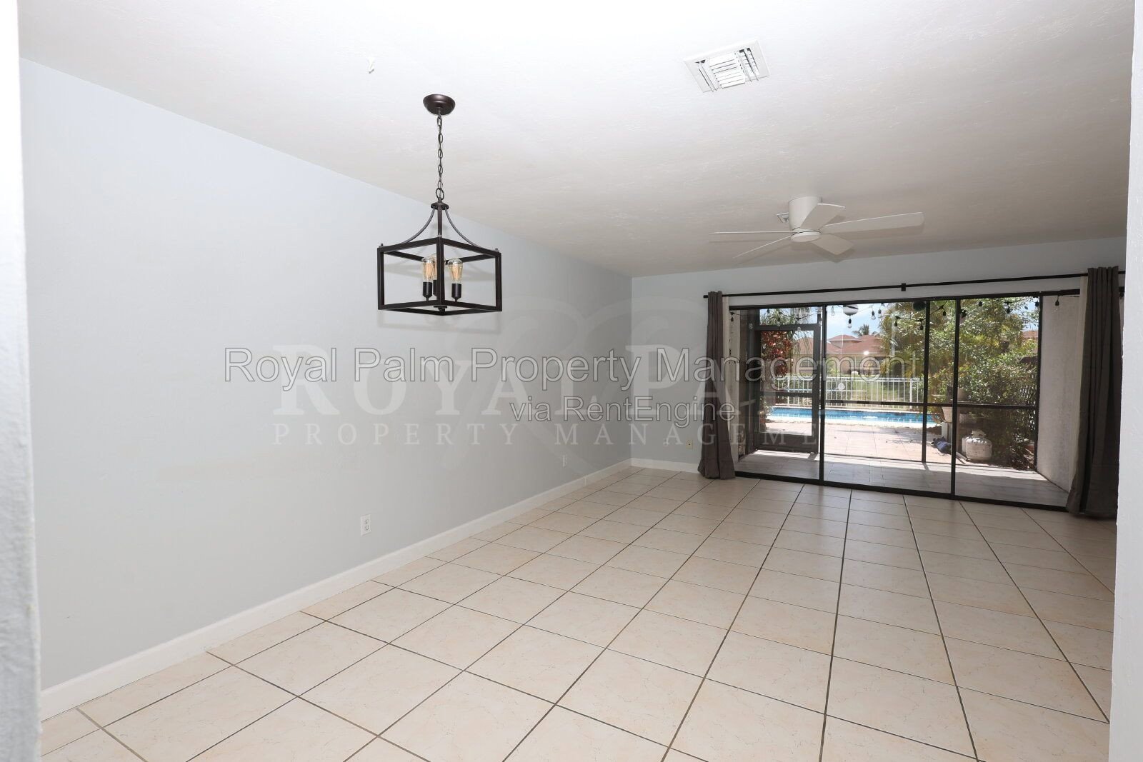 2 Bed, 2.5 Bath Townhouse with Balcony, Pool & Prime Bonita Springs Location property image