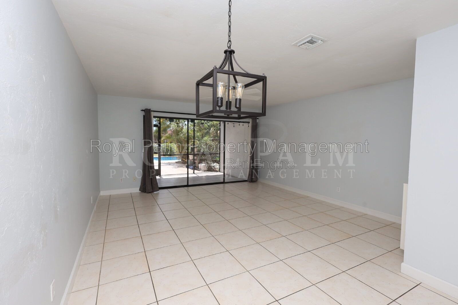 2 Bed, 2.5 Bath Townhouse with Balcony, Pool & Prime Bonita Springs Location property image