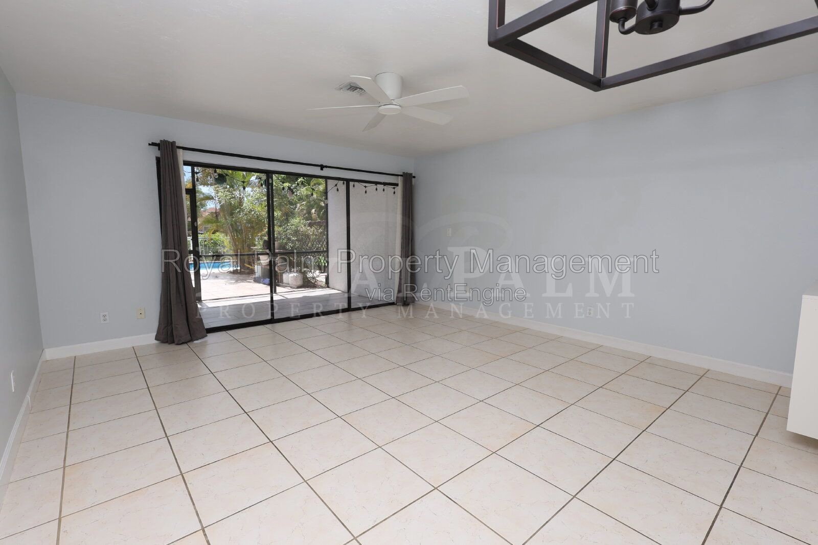 2 Bed, 2.5 Bath Townhouse with Balcony, Pool & Prime Bonita Springs Location property image