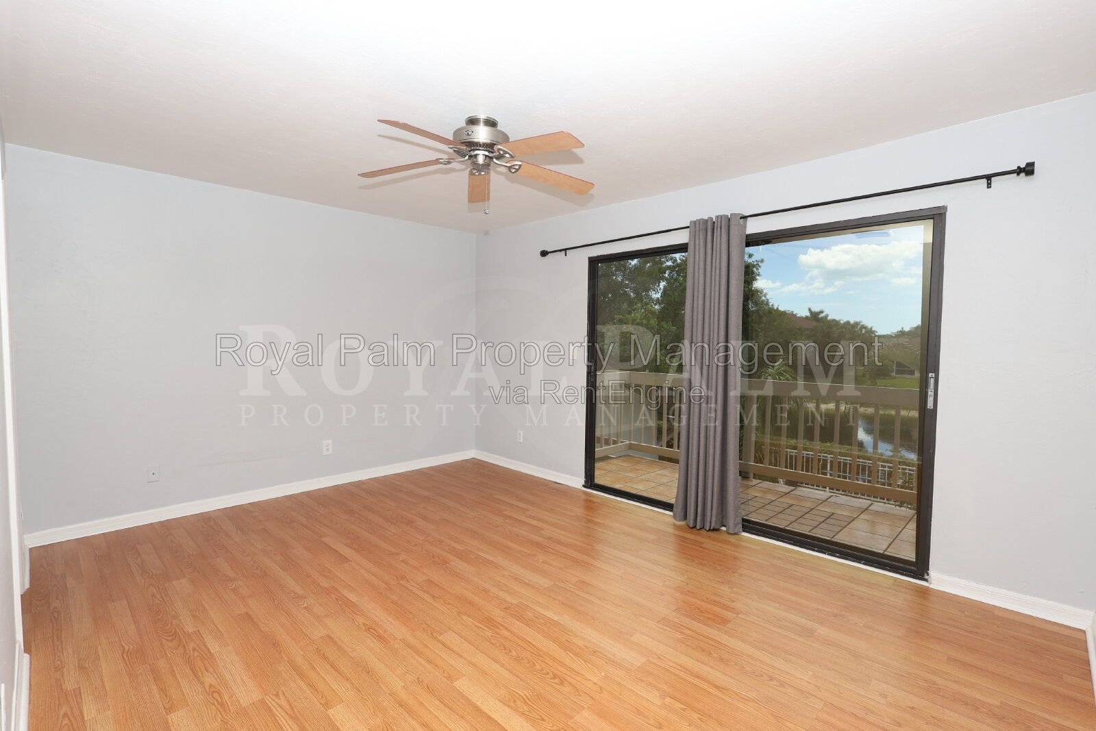 2 Bed, 2.5 Bath Townhouse with Balcony, Pool & Prime Bonita Springs Location property image