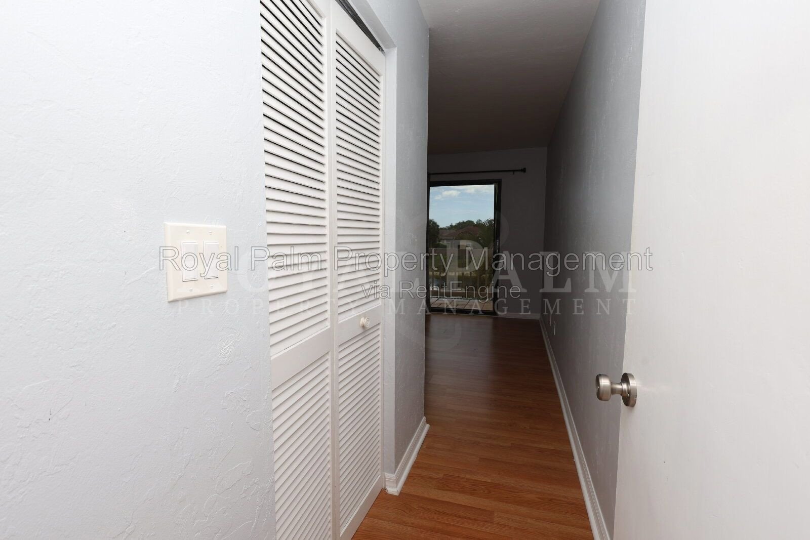 2 Bed, 2.5 Bath Townhouse with Balcony, Pool & Prime Bonita Springs Location property image