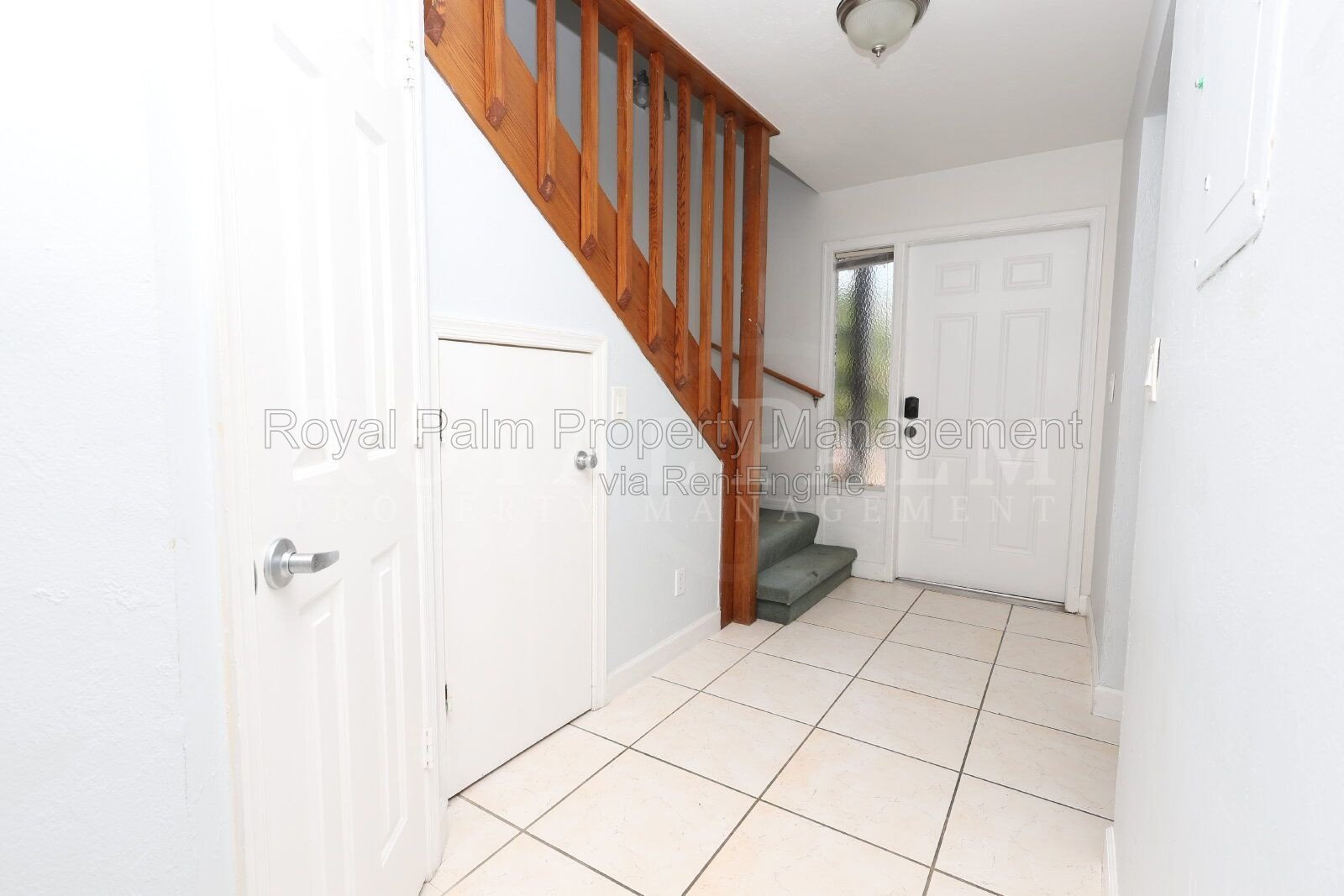 2 Bed, 2.5 Bath Townhouse with Balcony, Pool & Prime Bonita Springs Location property image