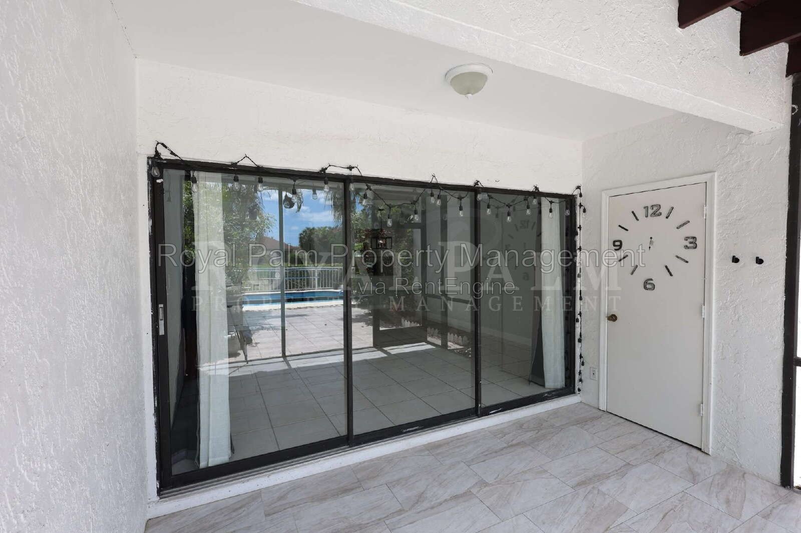 2 Bed, 2.5 Bath Townhouse with Balcony, Pool & Prime Bonita Springs Location property image