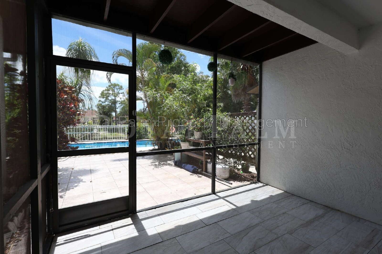 2 Bed, 2.5 Bath Townhouse with Balcony, Pool & Prime Bonita Springs Location property image