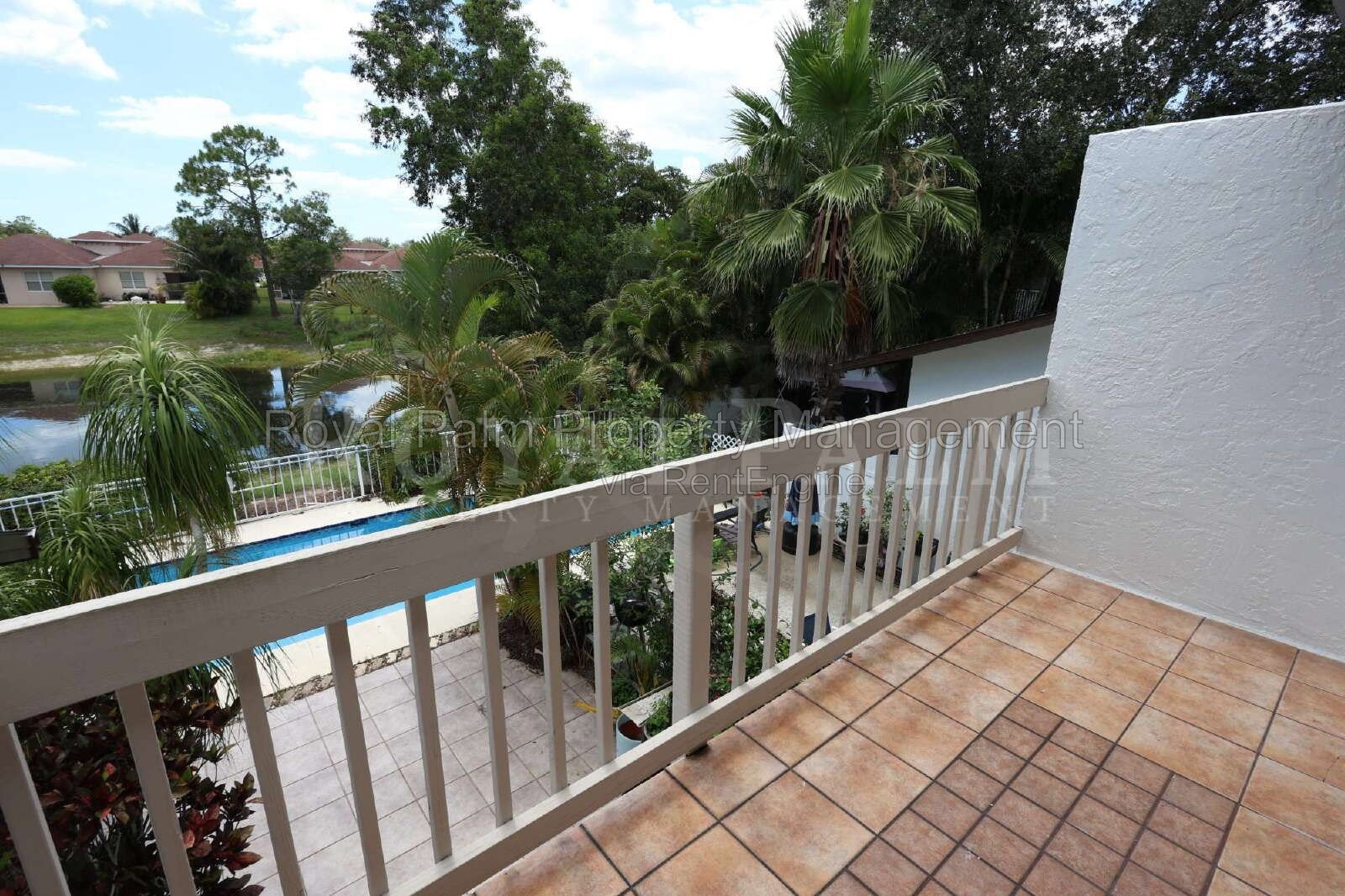2 Bed, 2.5 Bath Townhouse with Balcony, Pool & Prime Bonita Springs Location property image