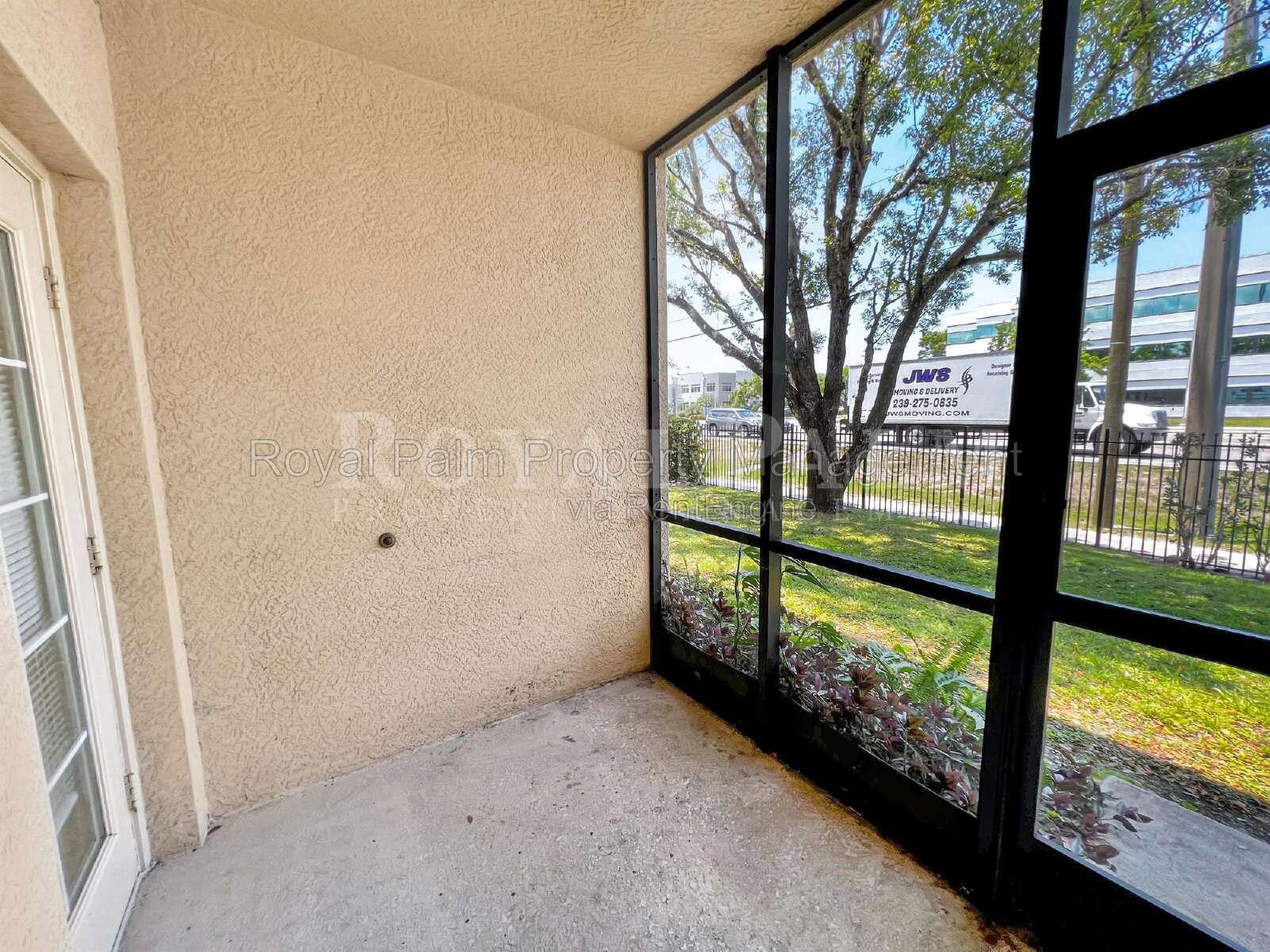 First-Floor 2 Bed, 2 Bath with In-Unit Washer & Dryer – Everyday Living Made Easy at Castilla Circle, Fort Myers property image