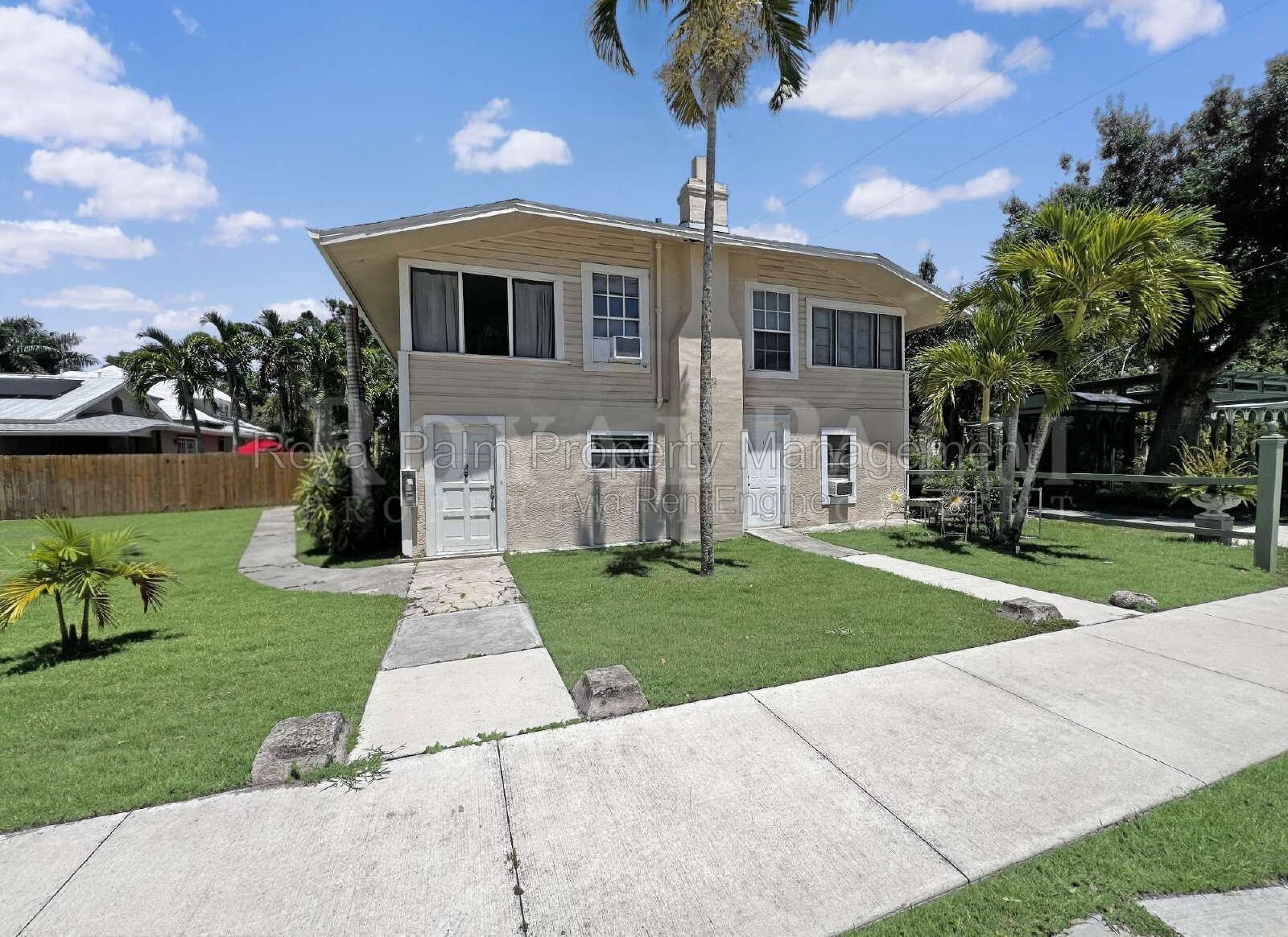 Charming 2-Bedroom Retreat in the Heart of Fort Myers at 1615 Evans Ave - 2! property image