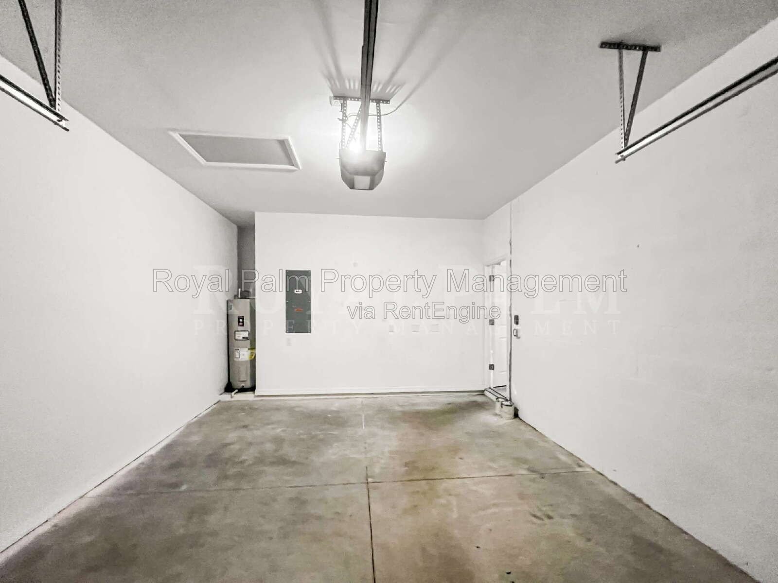 Spacious 3-Bedroom Home in the Heart of Cape Coral! property image