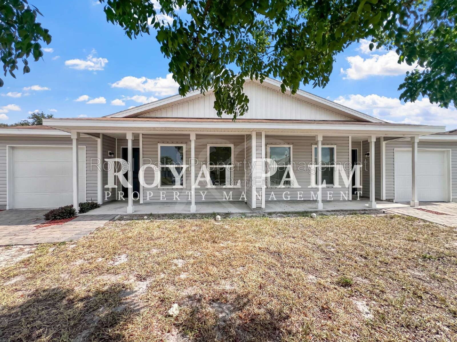 4BR/2BA Duplex Living in Vistanna Villas + Washer & Dryer! — Space, Style, and Laundry Convenience All in One. property image