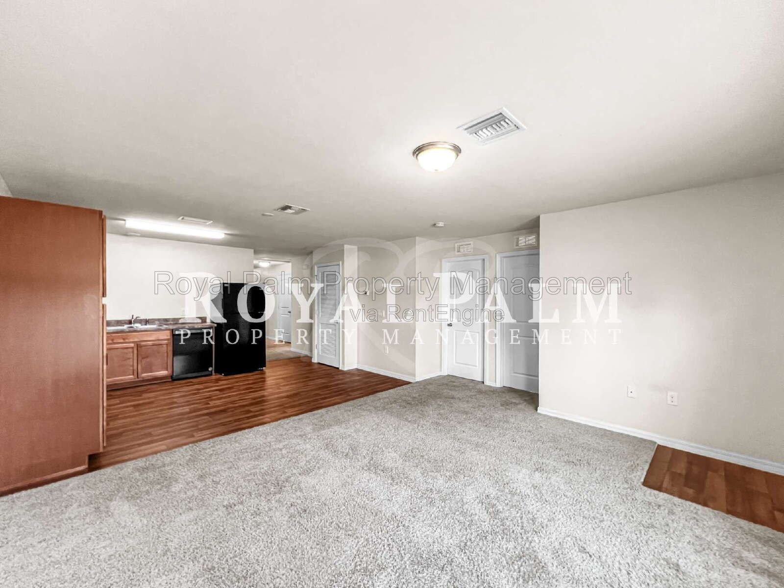 4BR/2BA Duplex Living in Vistanna Villas + Washer & Dryer! — Space, Style, and Laundry Convenience All in One. property image