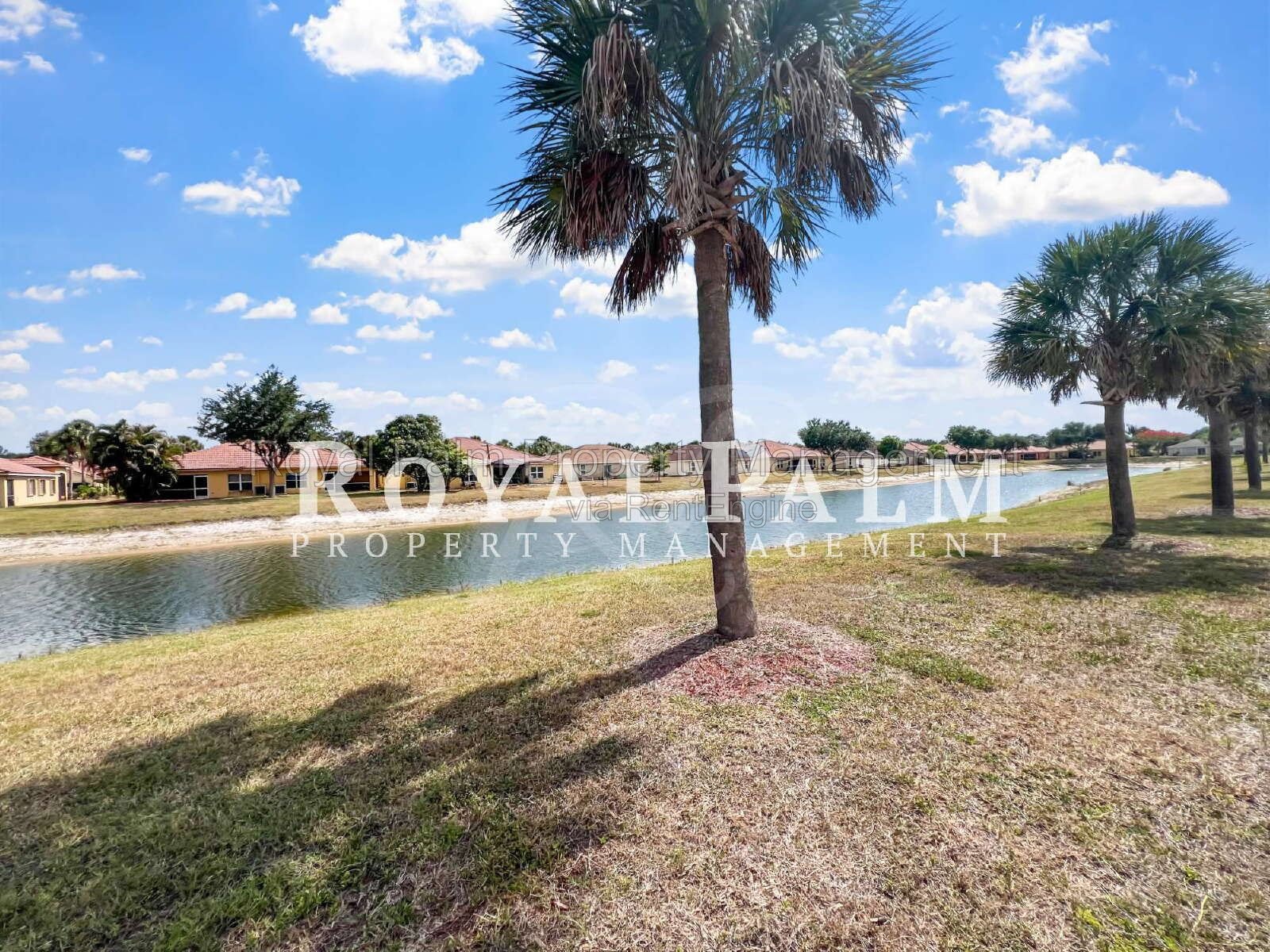 4BR/2BA Duplex Living in Vistanna Villas + Washer & Dryer! — Space, Style, and Laundry Convenience All in One. property image