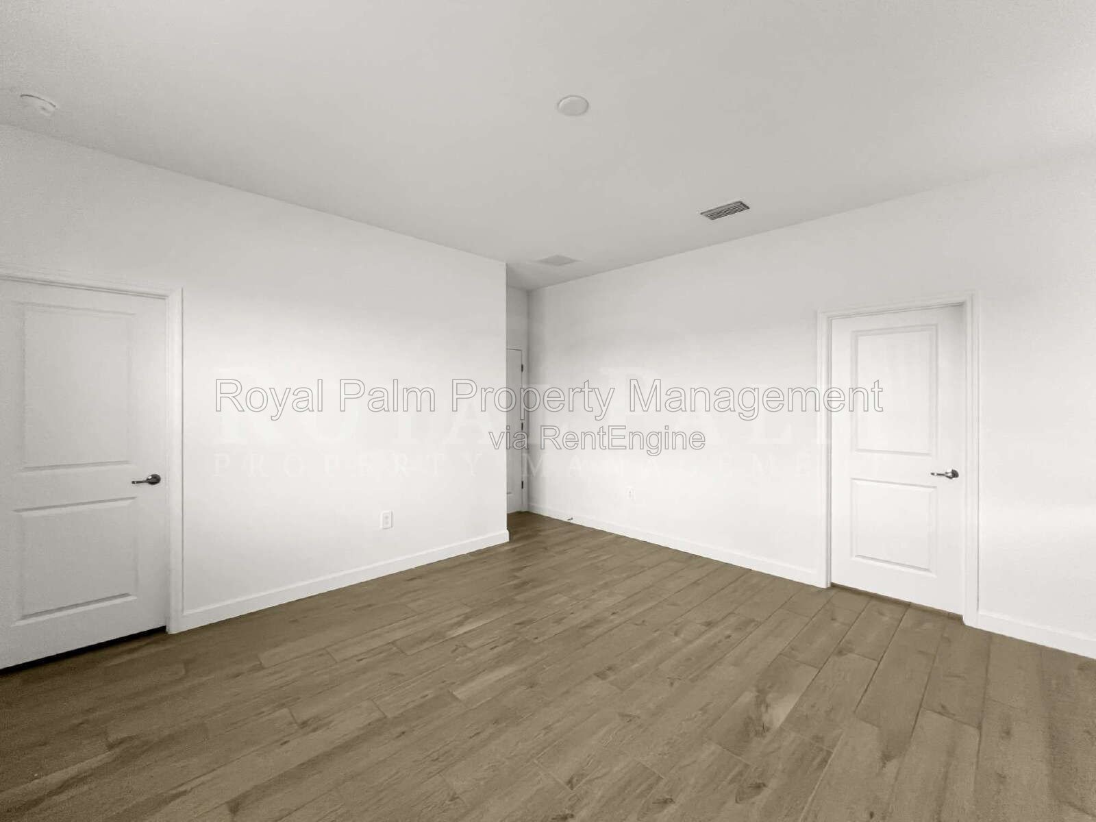Room to Breathe: 4 Bed, 3 Bath, 2,032 Sq. Ft. with Lake Views in North Fort Myers. Welcome to 10706 Clementine Pl! property image