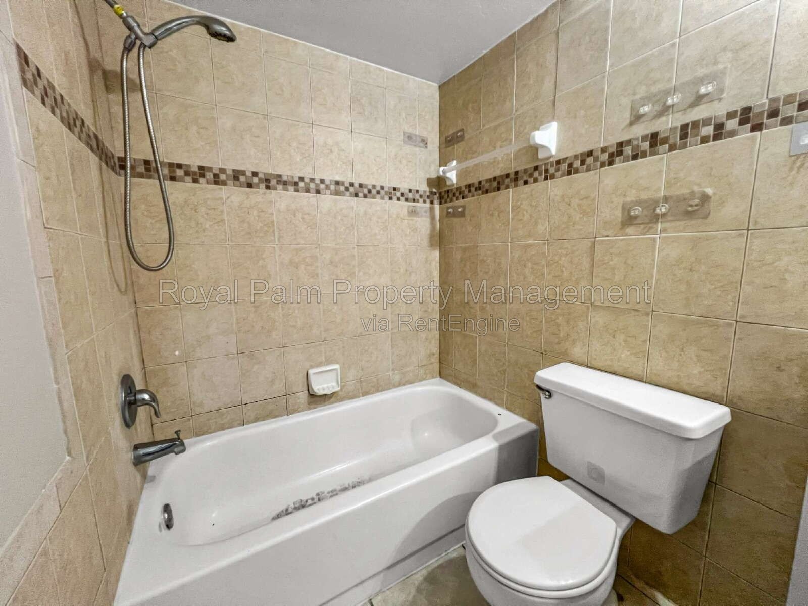 Charming 3-Bedroom Duplex Oasis with 2 Full Baths in Lehigh Acres, Where Space Actually Makes Sense! property image