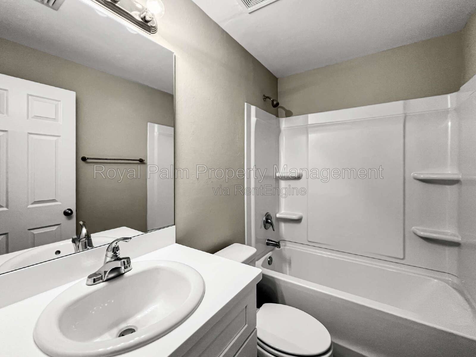 3 Bed, 2 Bath Lehigh Acres Home with Stainless Steel, Ceiling Fans, and a Garage You Won't Have to Share property image
