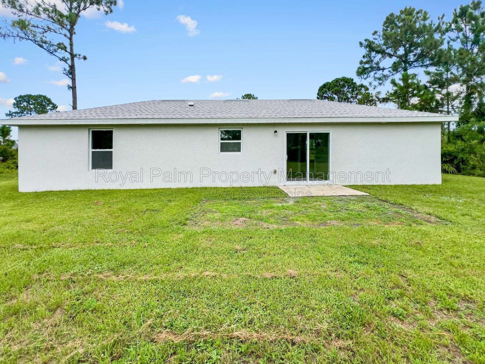 3 Bed, 2 Bath Lehigh Acres Home with Stainless Steel, Ceiling Fans, and a Garage You Won't Have to Share property image