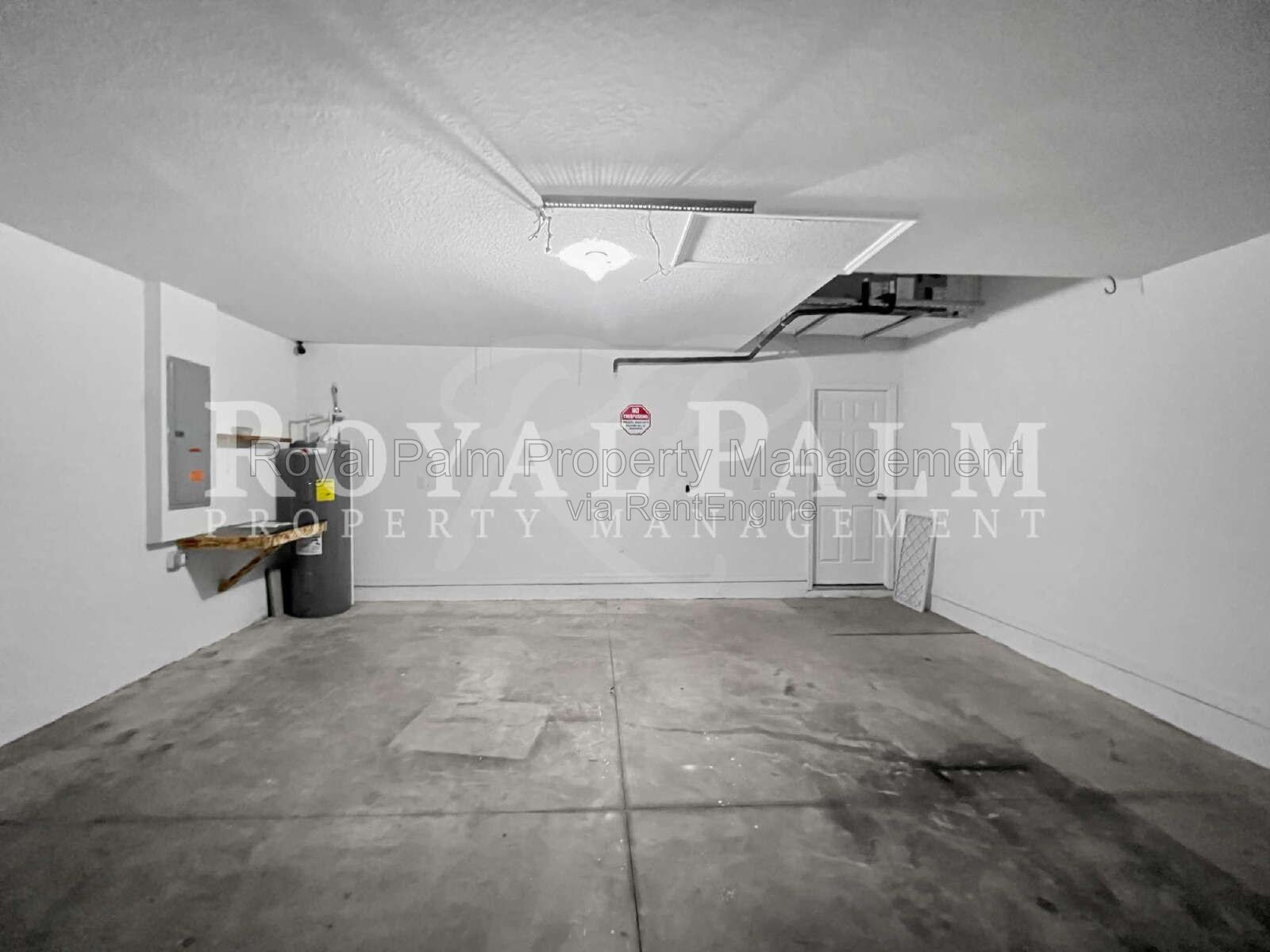 Laundry Room, 2-Car Garage, Room to Roam | 4-Bedroom Lehigh Acres Home property image