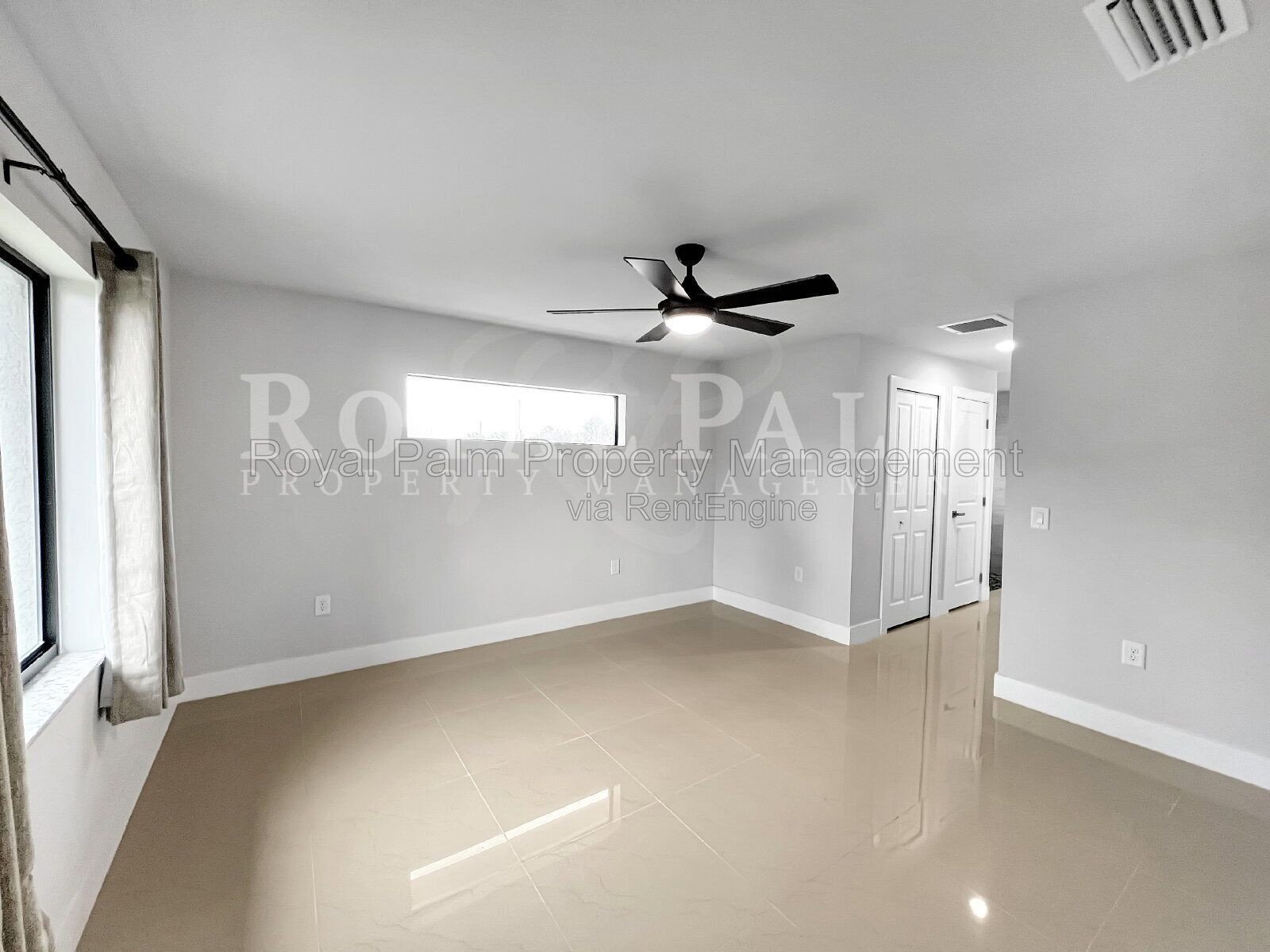 Grand Double Doors, Zero Guilt Utility Bills | 3-Bedroom Solar Home in Lehigh Acres property image