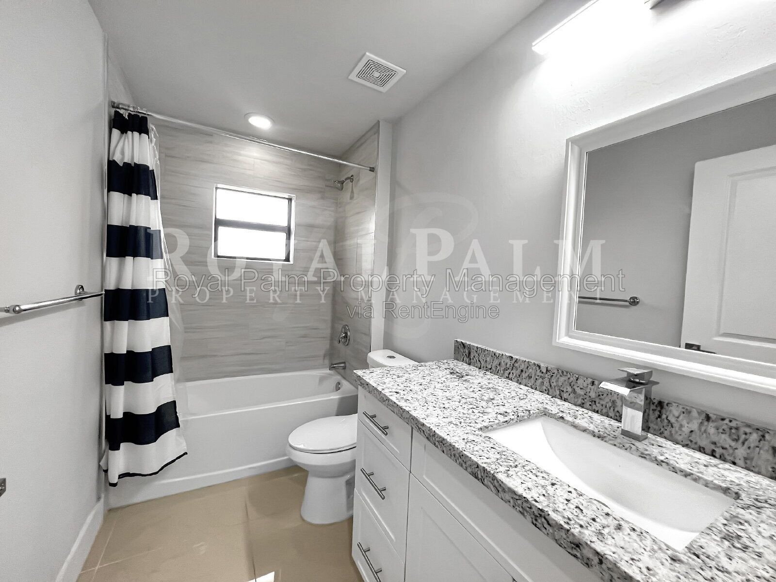 Grand Double Doors, Zero Guilt Utility Bills | 3-Bedroom Solar Home in Lehigh Acres property image