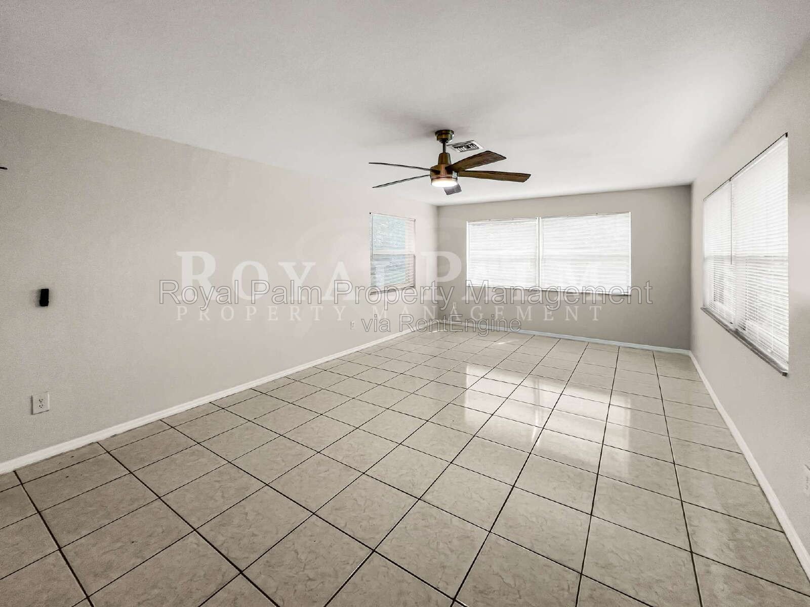 Renovated 3-Bed Fort Myers Home | No HOA, Water & Lawn Care Included property image