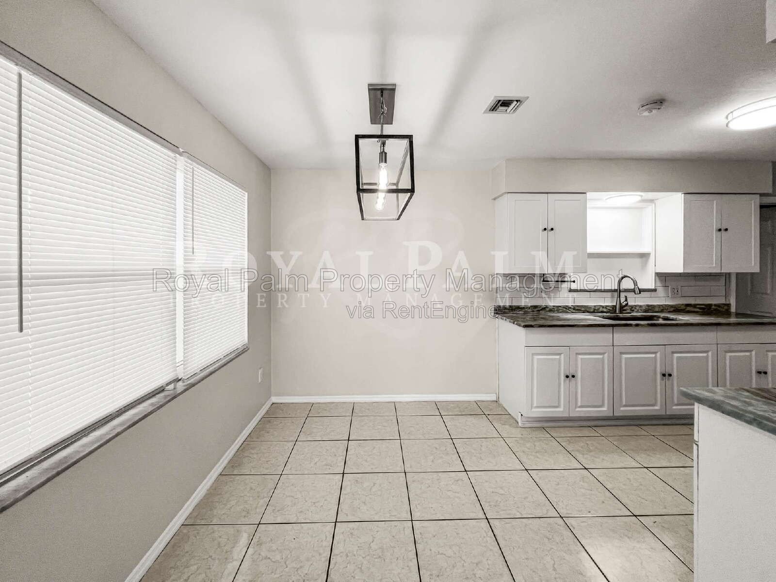 Renovated 3-Bed Fort Myers Home | No HOA, Water & Lawn Care Included property image