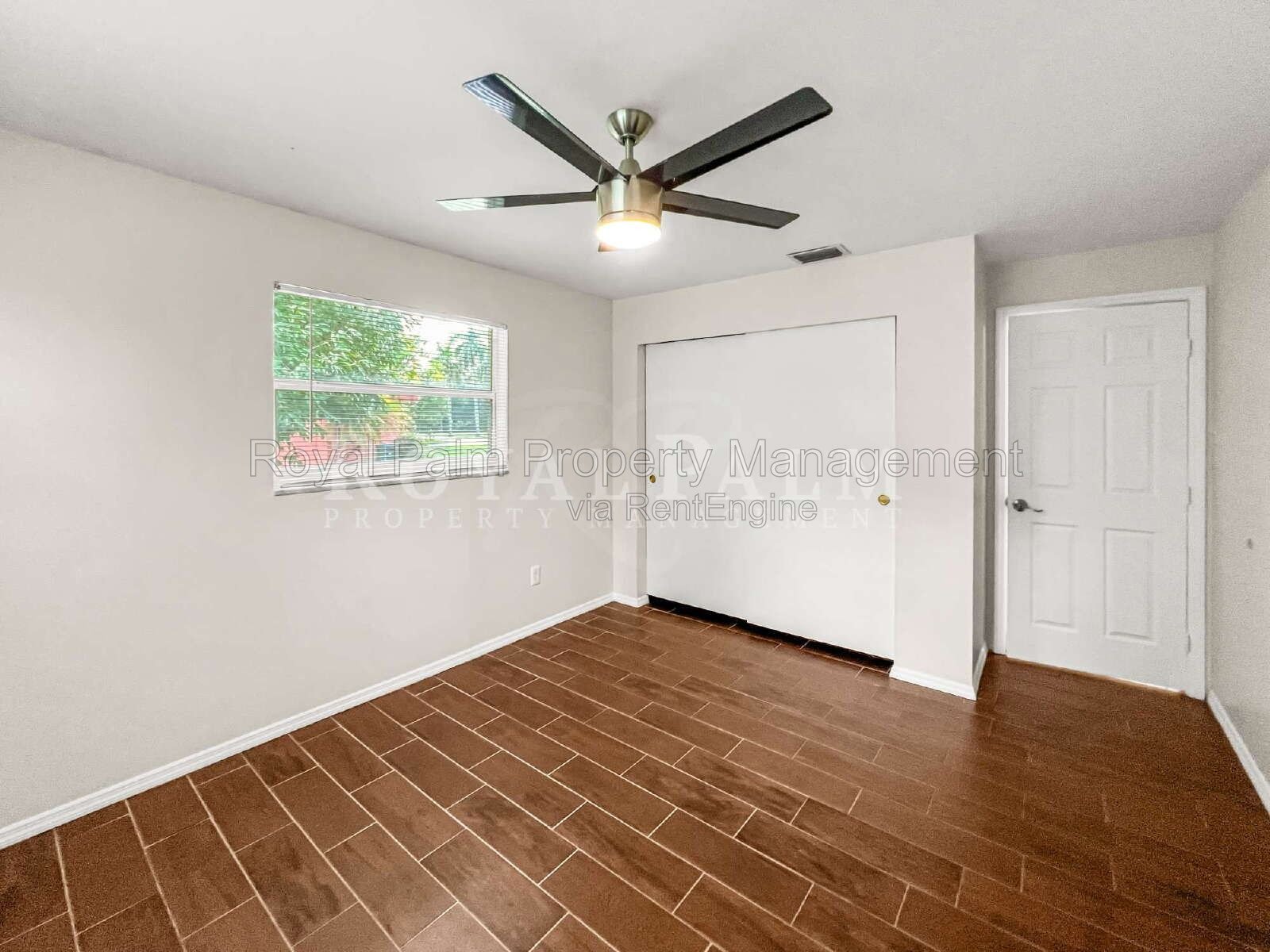Renovated 3-Bed Fort Myers Home | No HOA, Water & Lawn Care Included property image