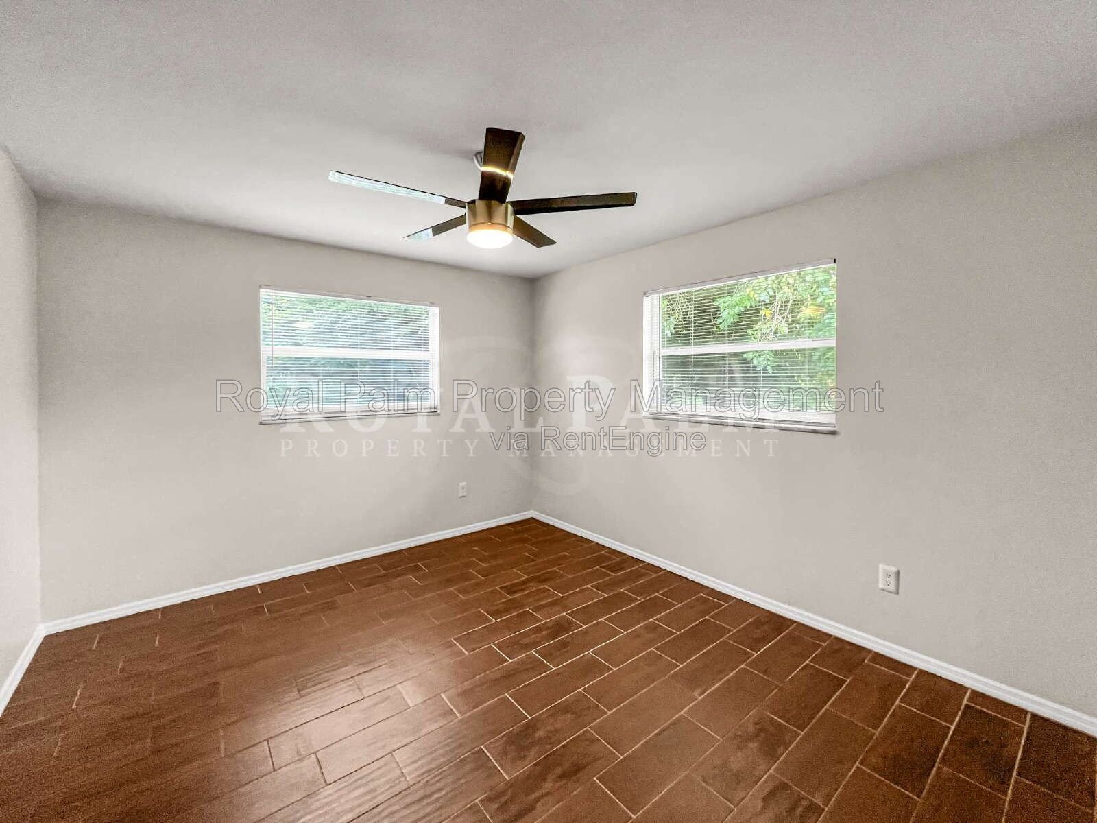 Renovated 3-Bed Fort Myers Home | No HOA, Water & Lawn Care Included property image