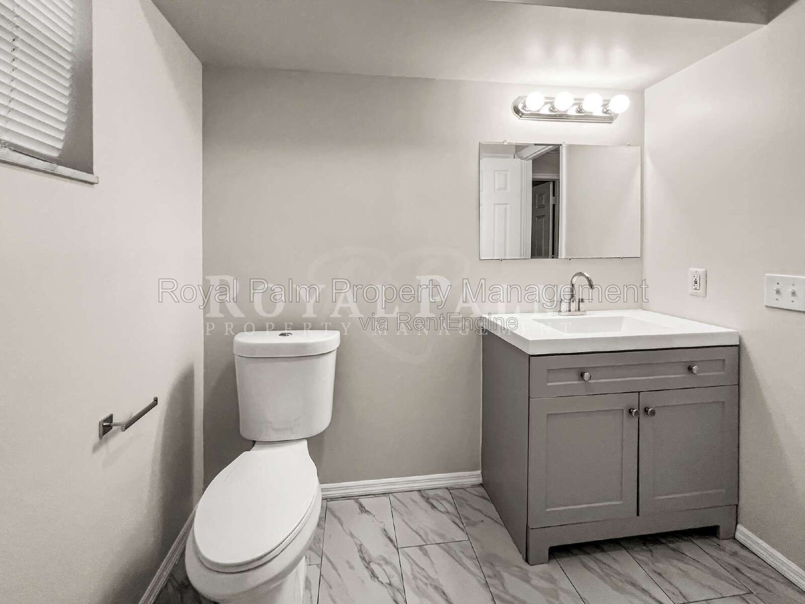 Renovated 3-Bed Fort Myers Home | No HOA, Water & Lawn Care Included property image