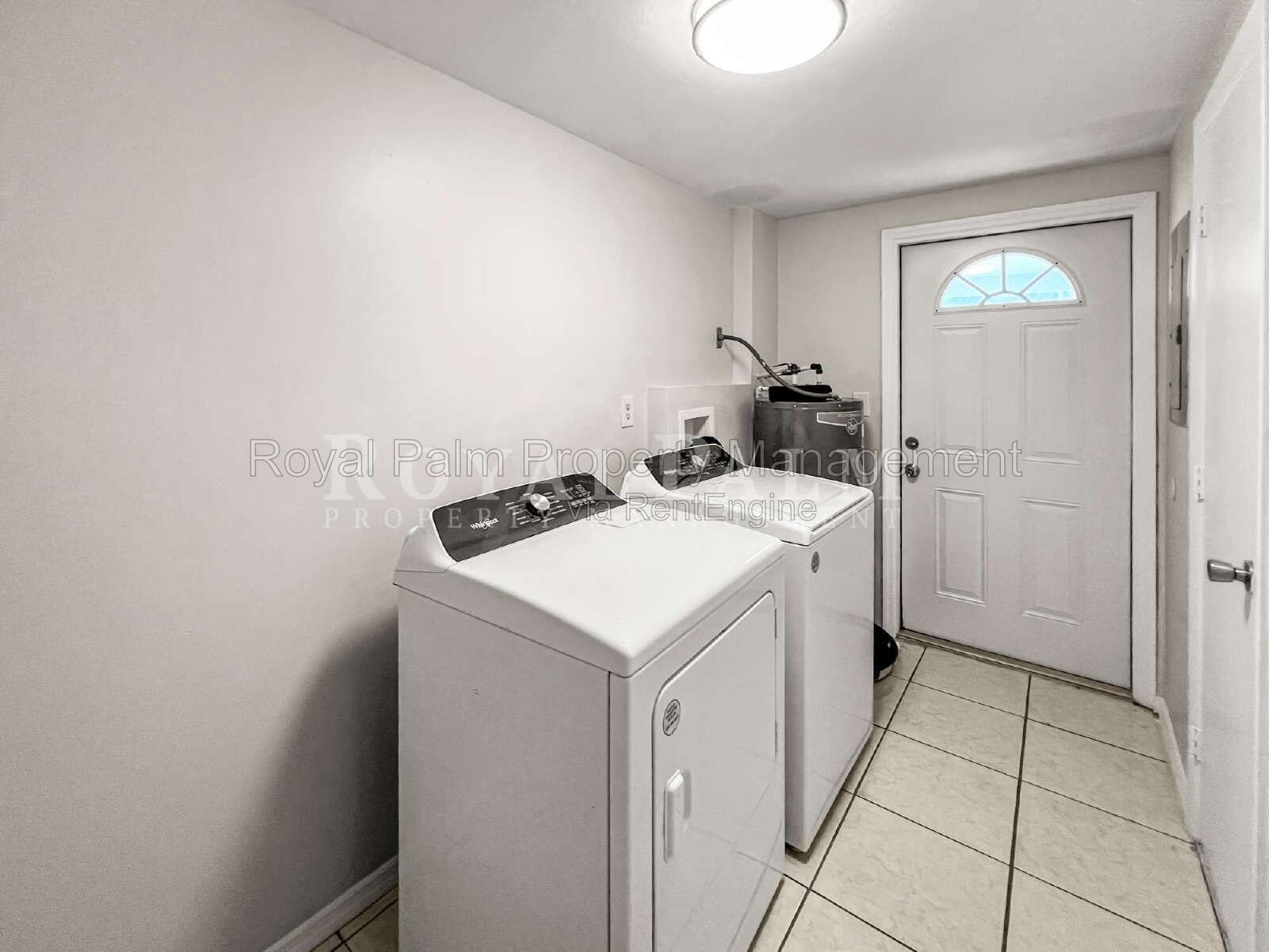 Renovated 3-Bed Fort Myers Home | No HOA, Water & Lawn Care Included property image