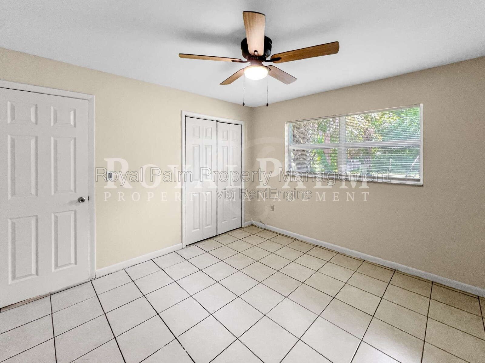 Mow Nothing, Enjoy Everything | 2-Bed Fort Myers Duplex, Water & Lawn Included property image