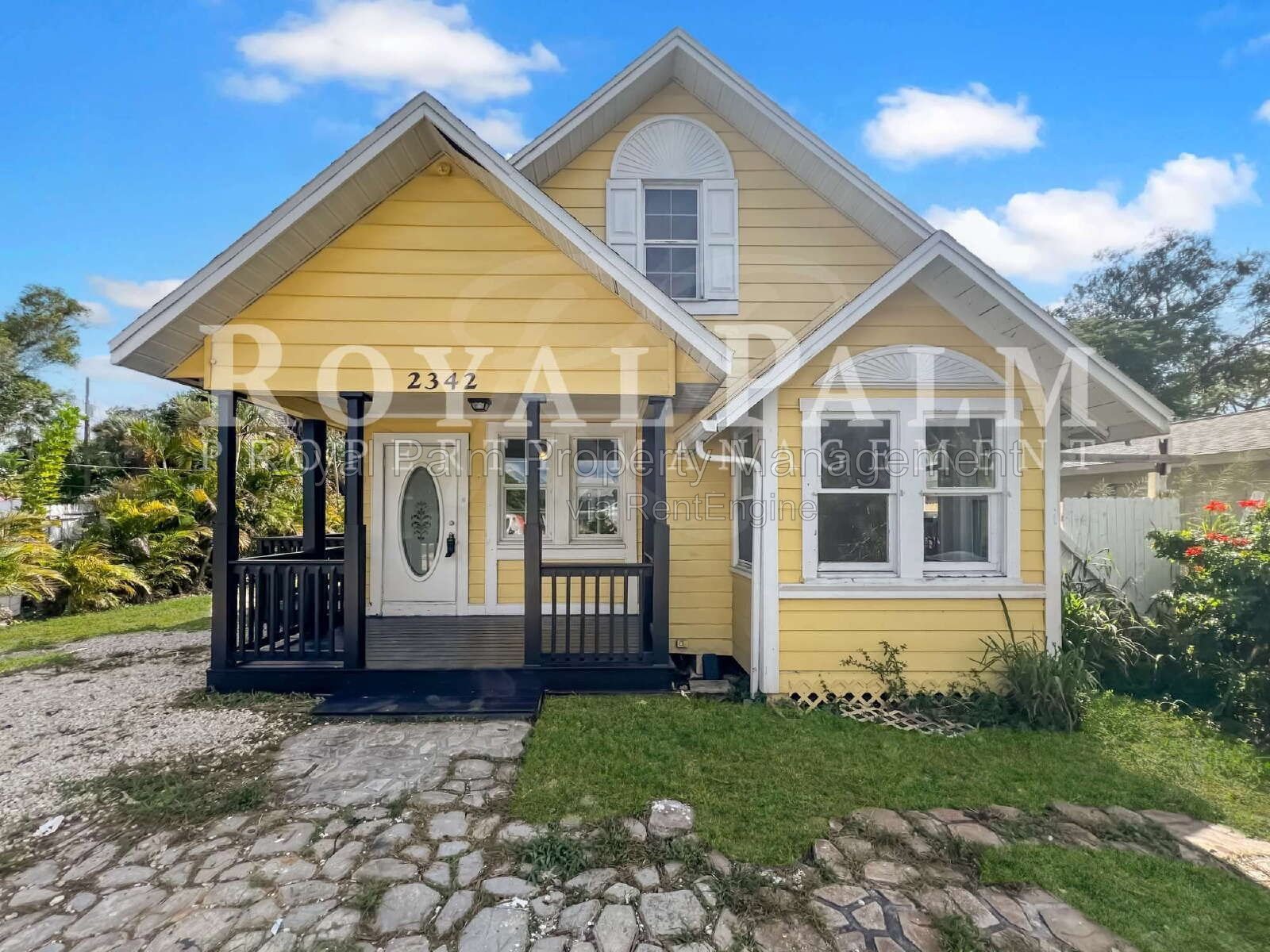2/1 Single Family Home Near Downtown Fort Myers | Fenced Yard, Pet-Friendly property image