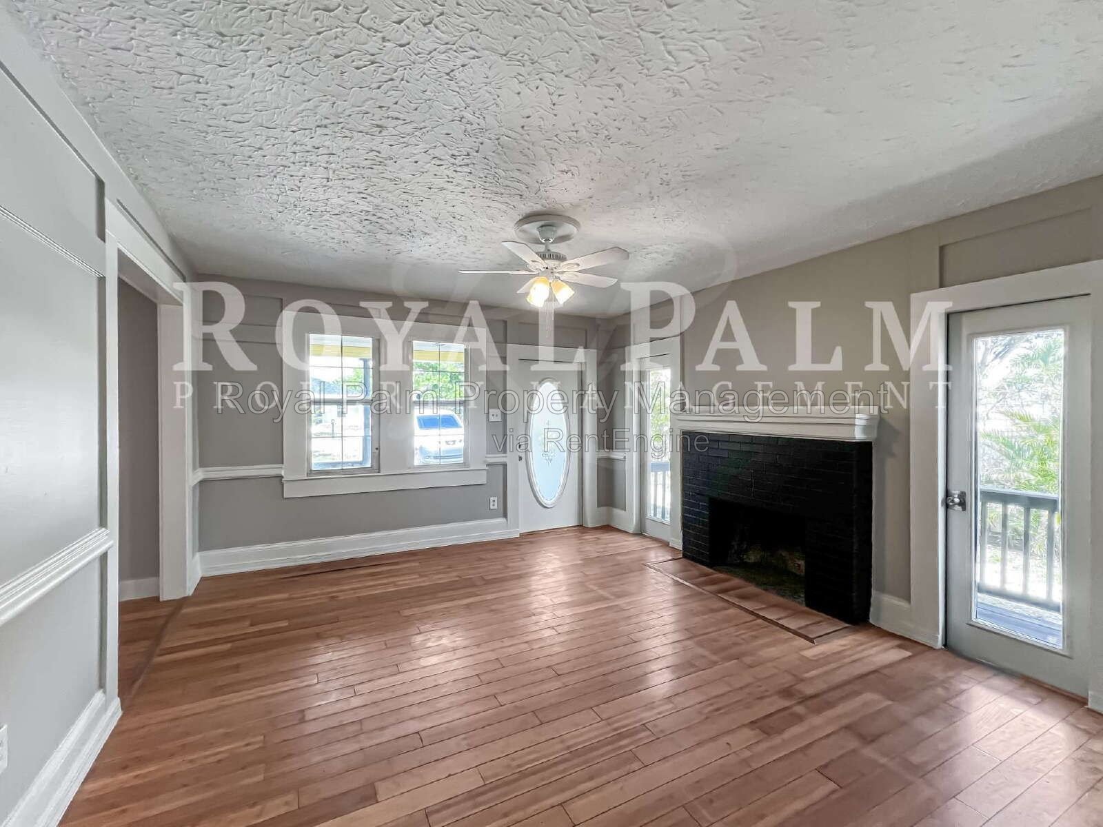 2/1 Single Family Home Near Downtown Fort Myers | Fenced Yard, Pet-Friendly property image