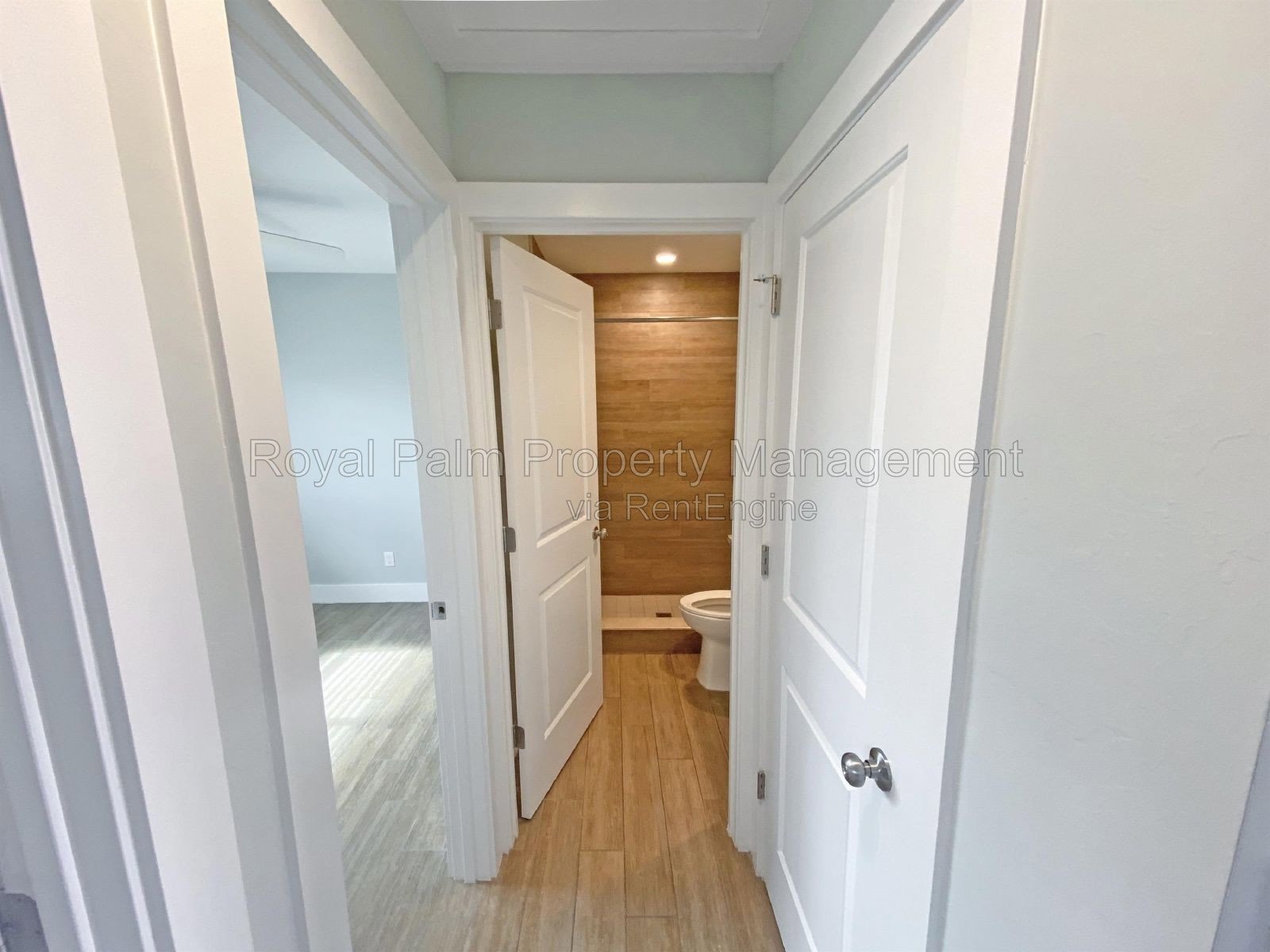 Half Off Your First Month | 2-Bed Duplex Fort Myers property image