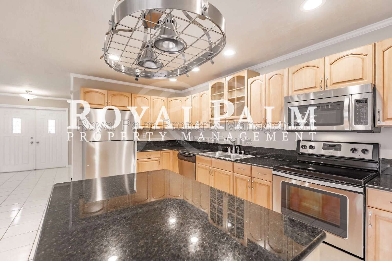 3/2 Home with Gulf Access, Lawn, & Pool Included... Water You Waiting For! property image