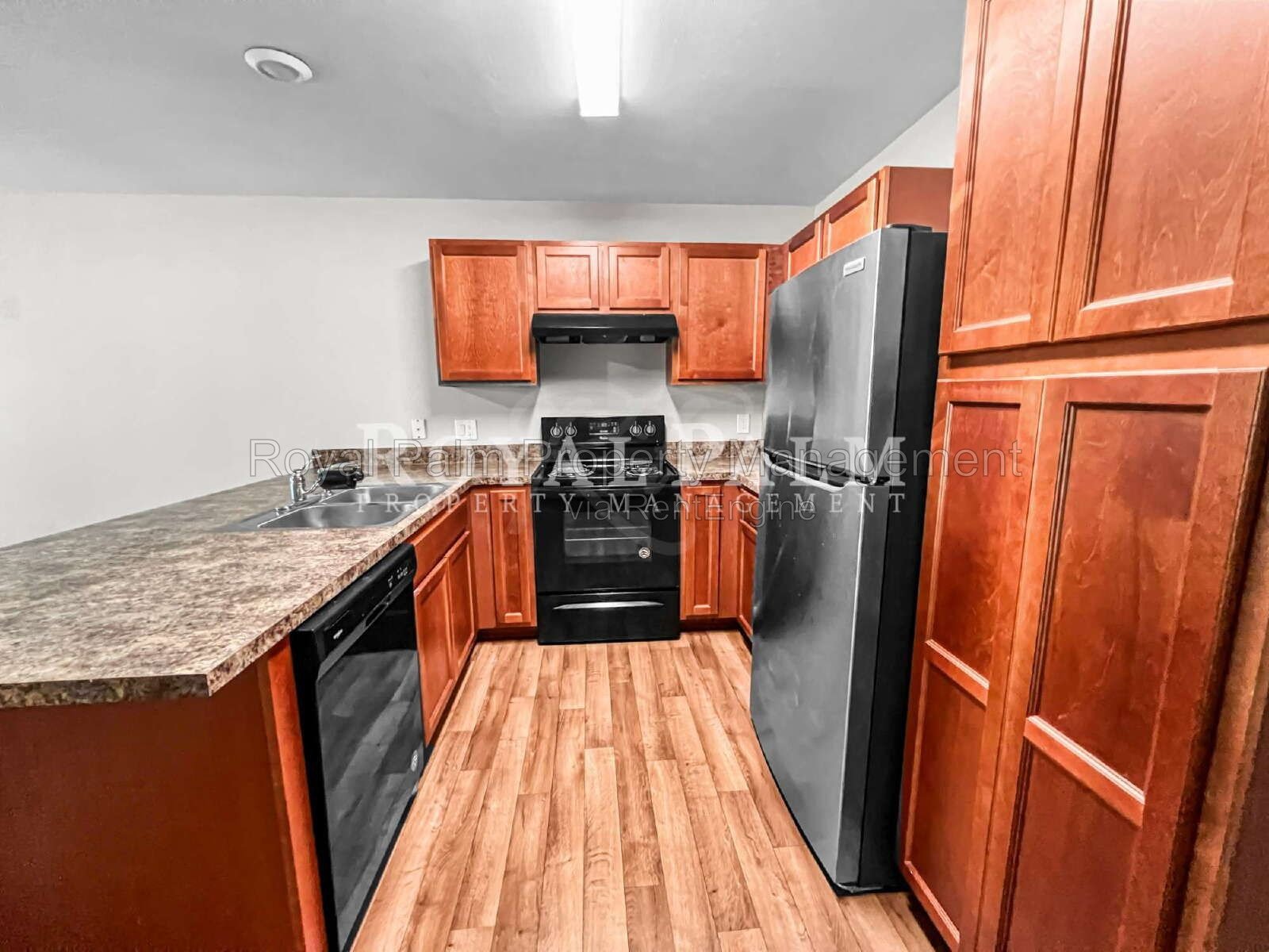 Haunt-Free and Move-In Ready 3/2 Lehigh Acres Duplex + W/D Included! property image