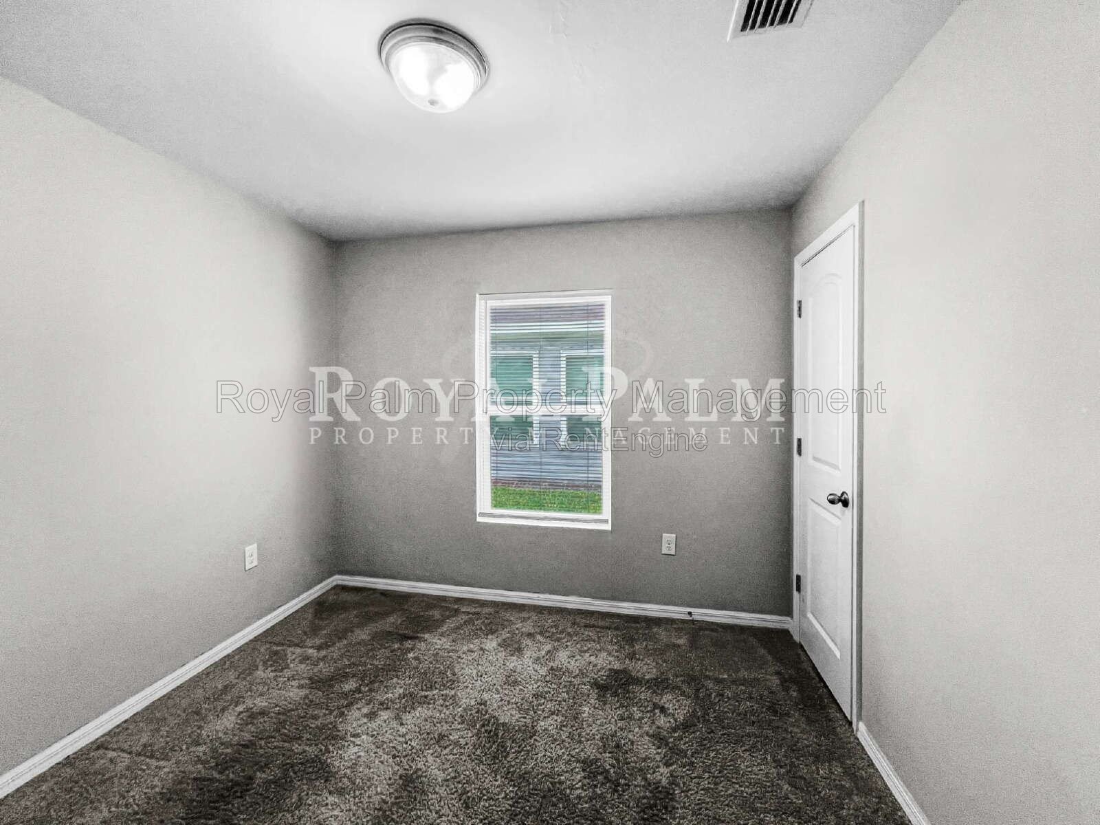 Haunt-Free and Move-In Ready 3/2 Lehigh Acres Duplex + W/D Included! property image