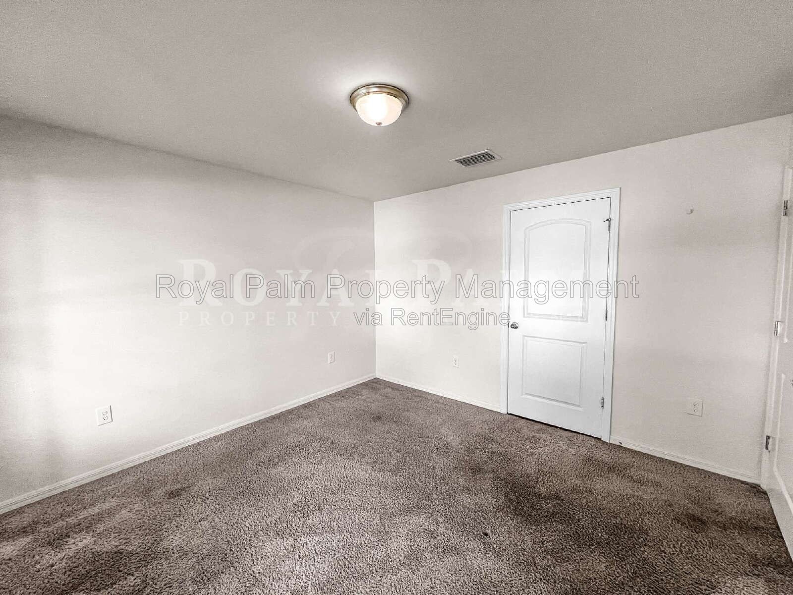 4BD/2BTH in Lehigh Acres with Room for the Whole Pumpkin Patch | Garage + Community Pool & Park! property image